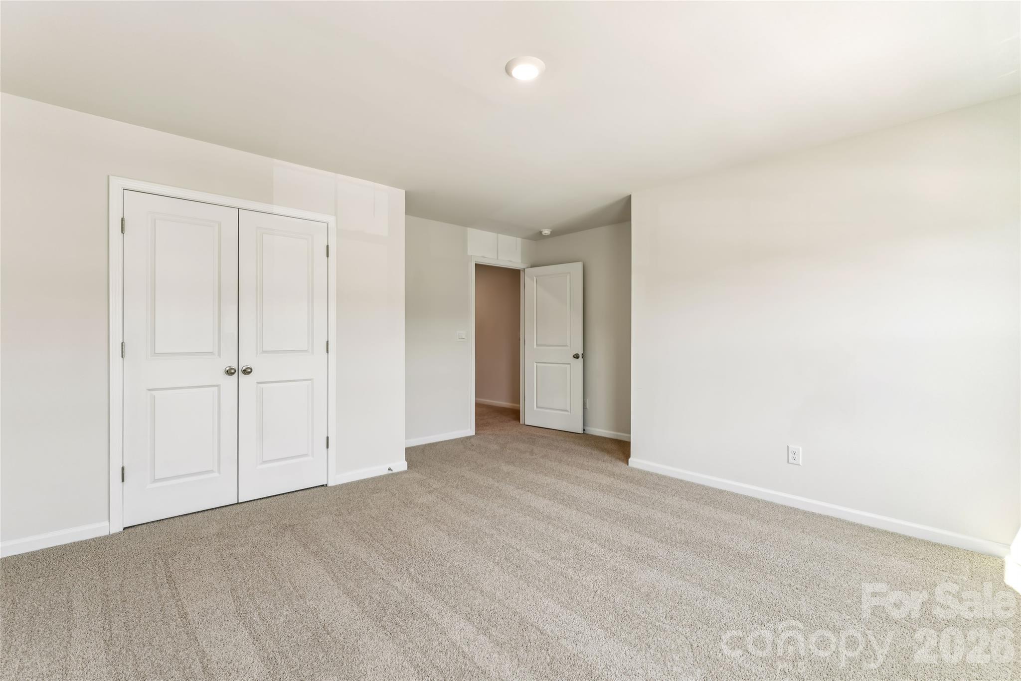 7870 Iron Road — Sherrills Ford
