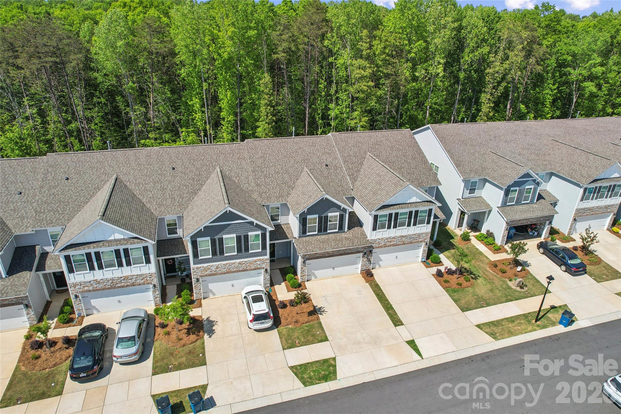 7870 Iron Road — Sherrills Ford