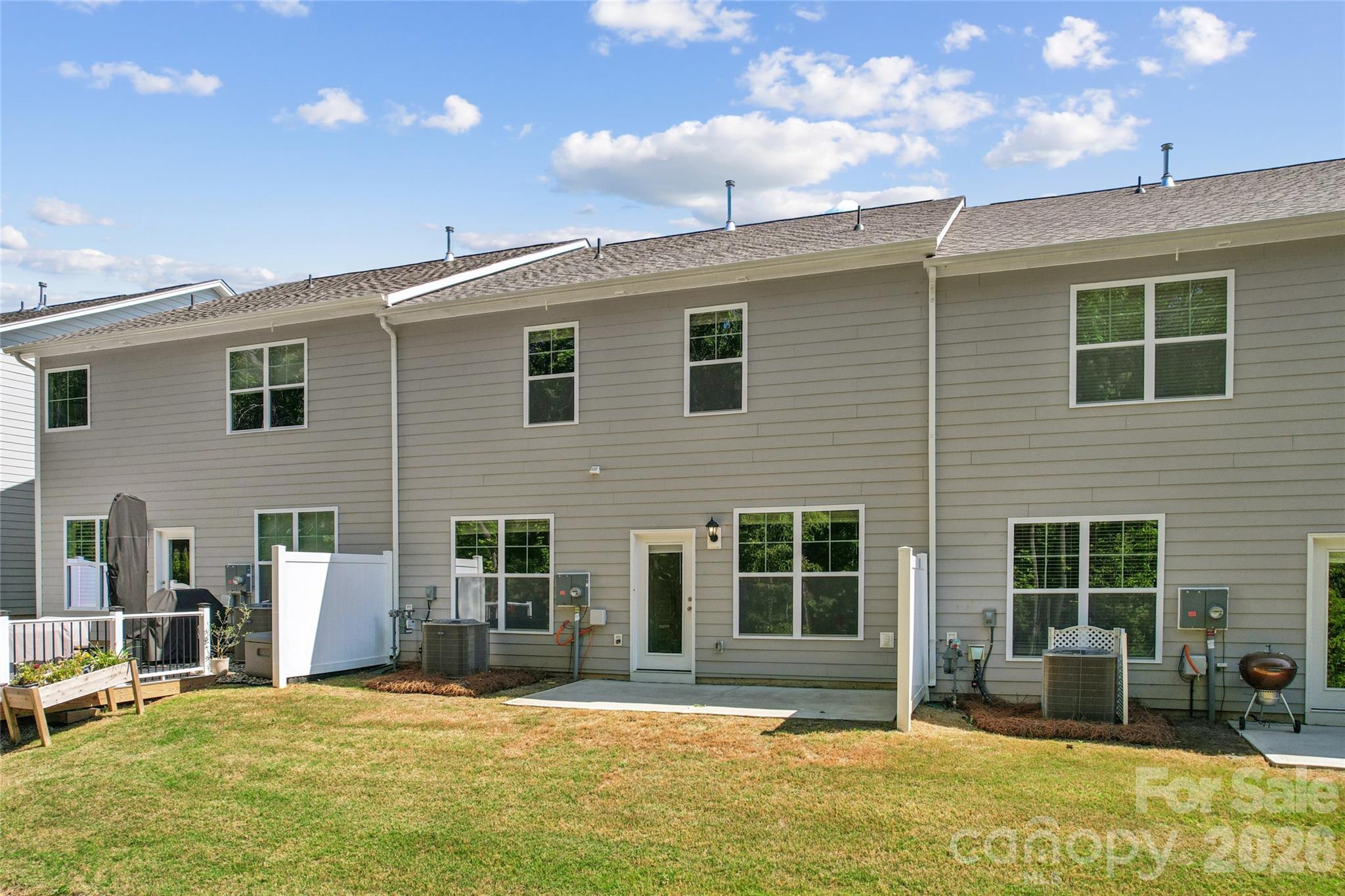 7870 Iron Road — Sherrills Ford