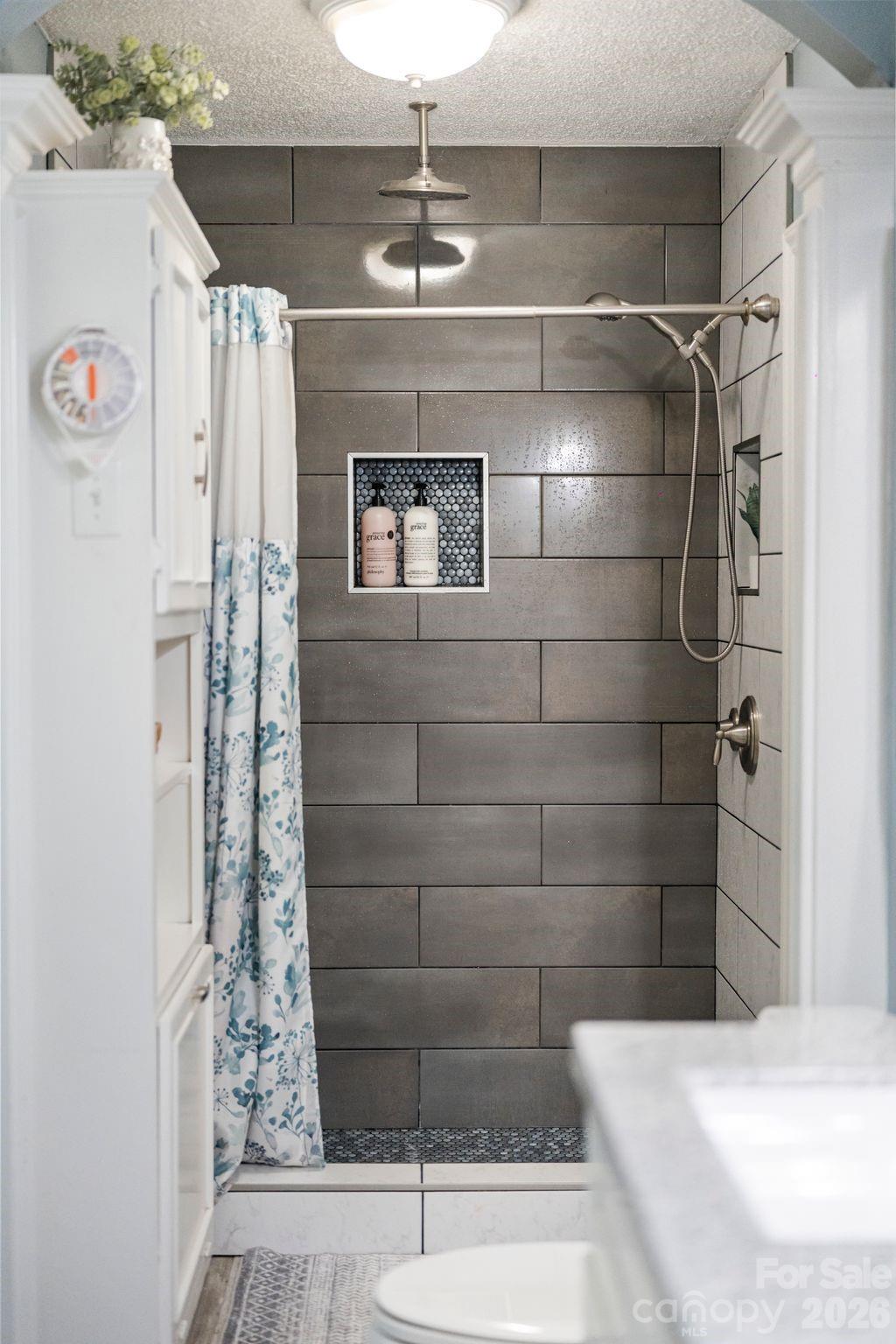 6129 Old Meadow Road — Mint Hill