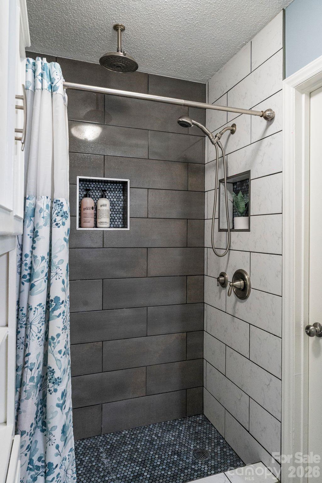 6129 Old Meadow Road — Mint Hill