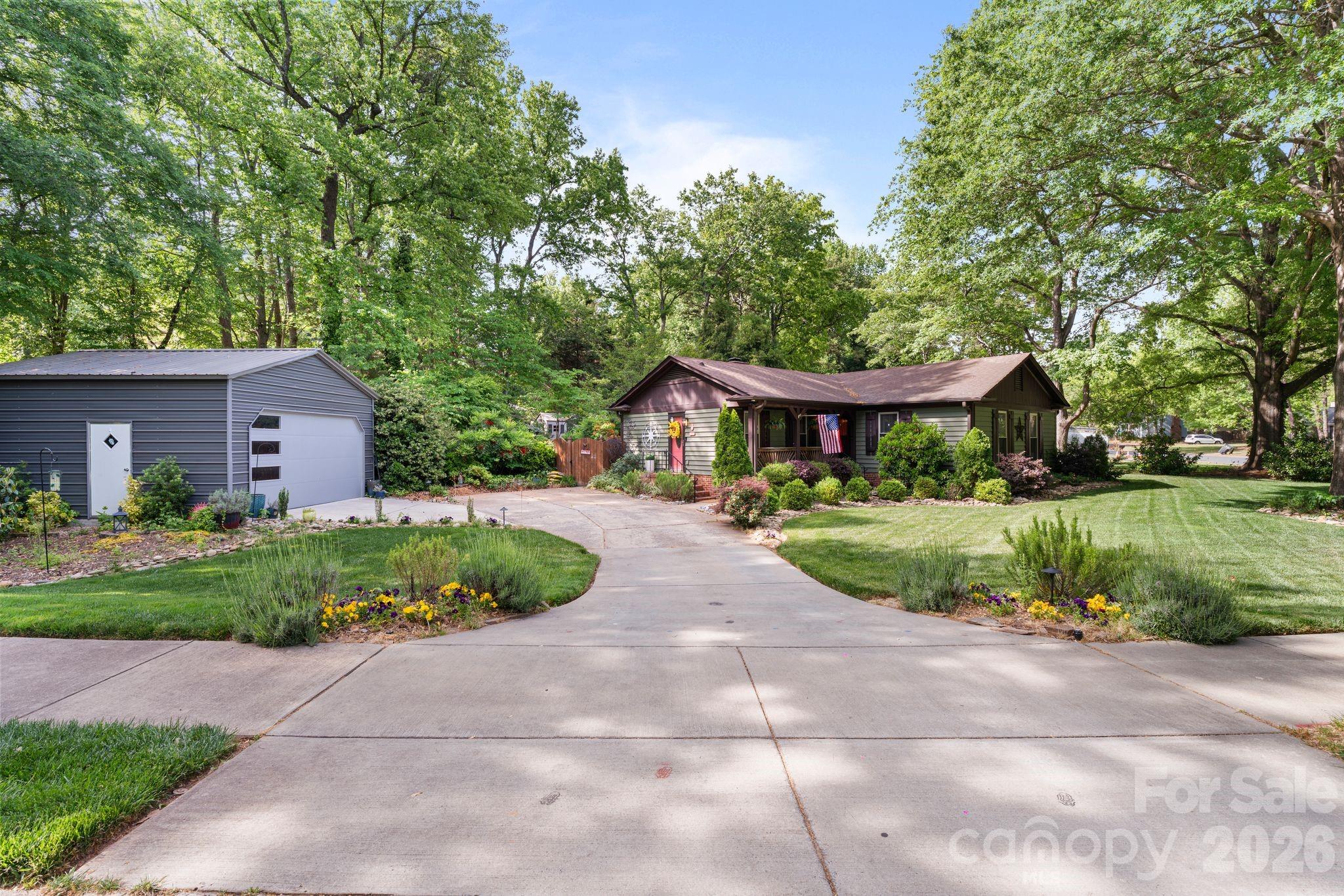 6129 Old Meadow Road — Mint Hill