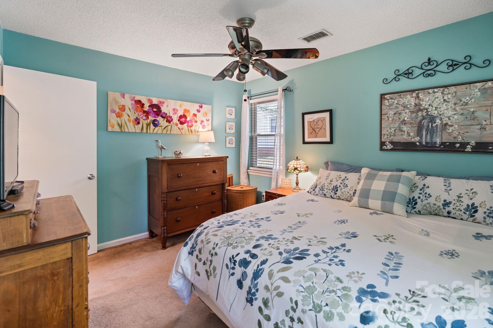 6129 Old Meadow Road — Mint Hill