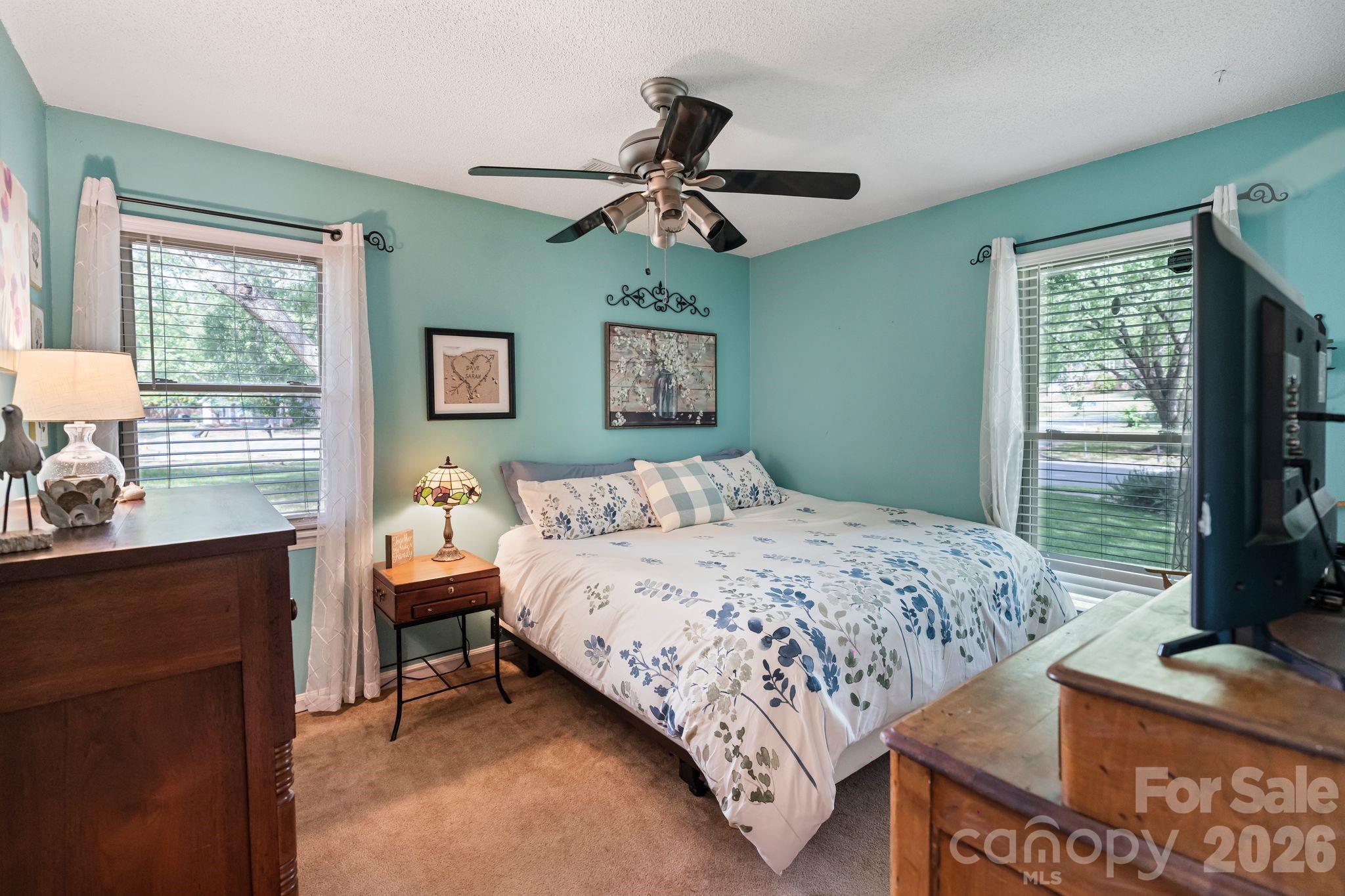 6129 Old Meadow Road — Mint Hill