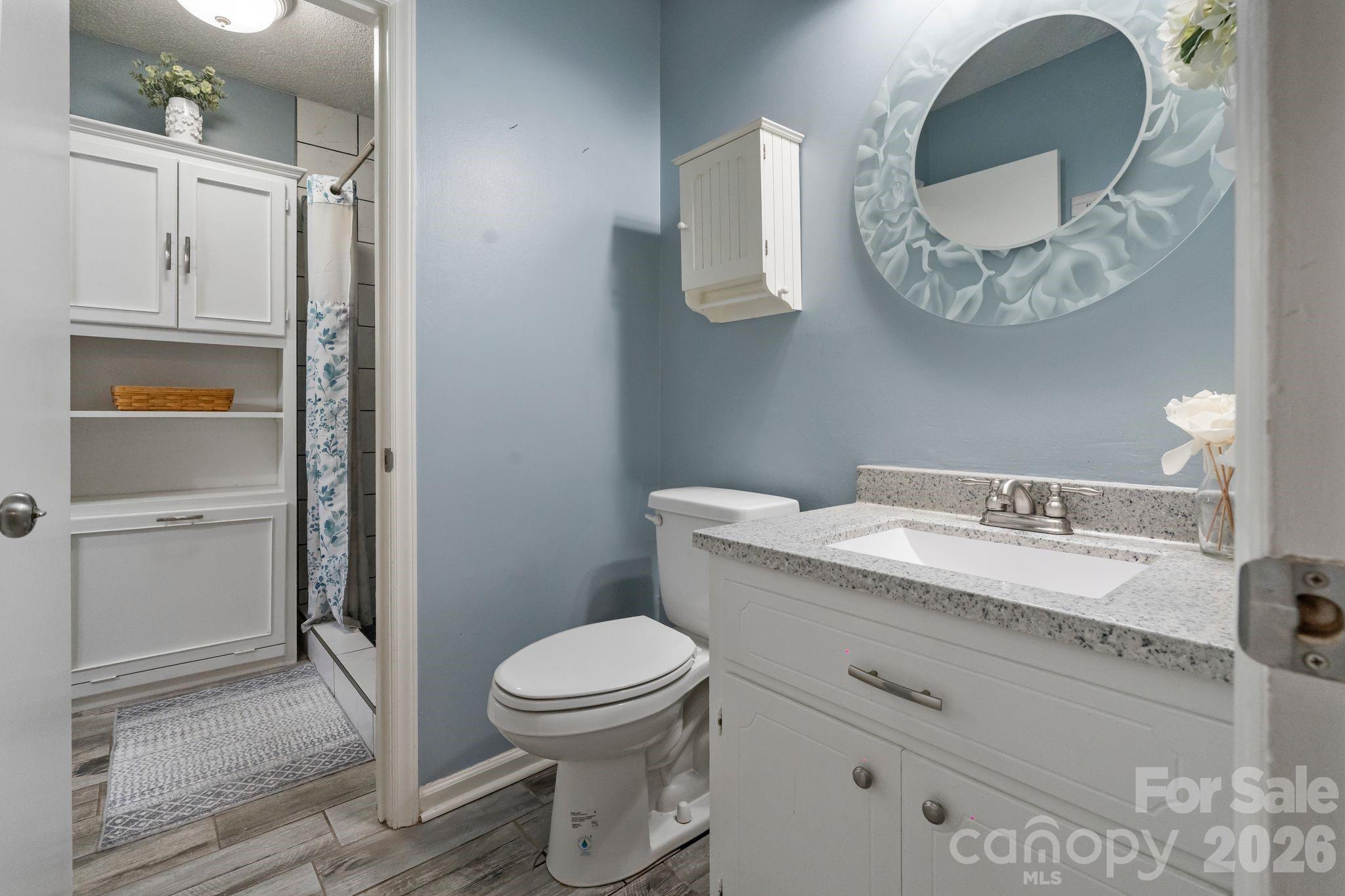 6129 Old Meadow Road — Mint Hill