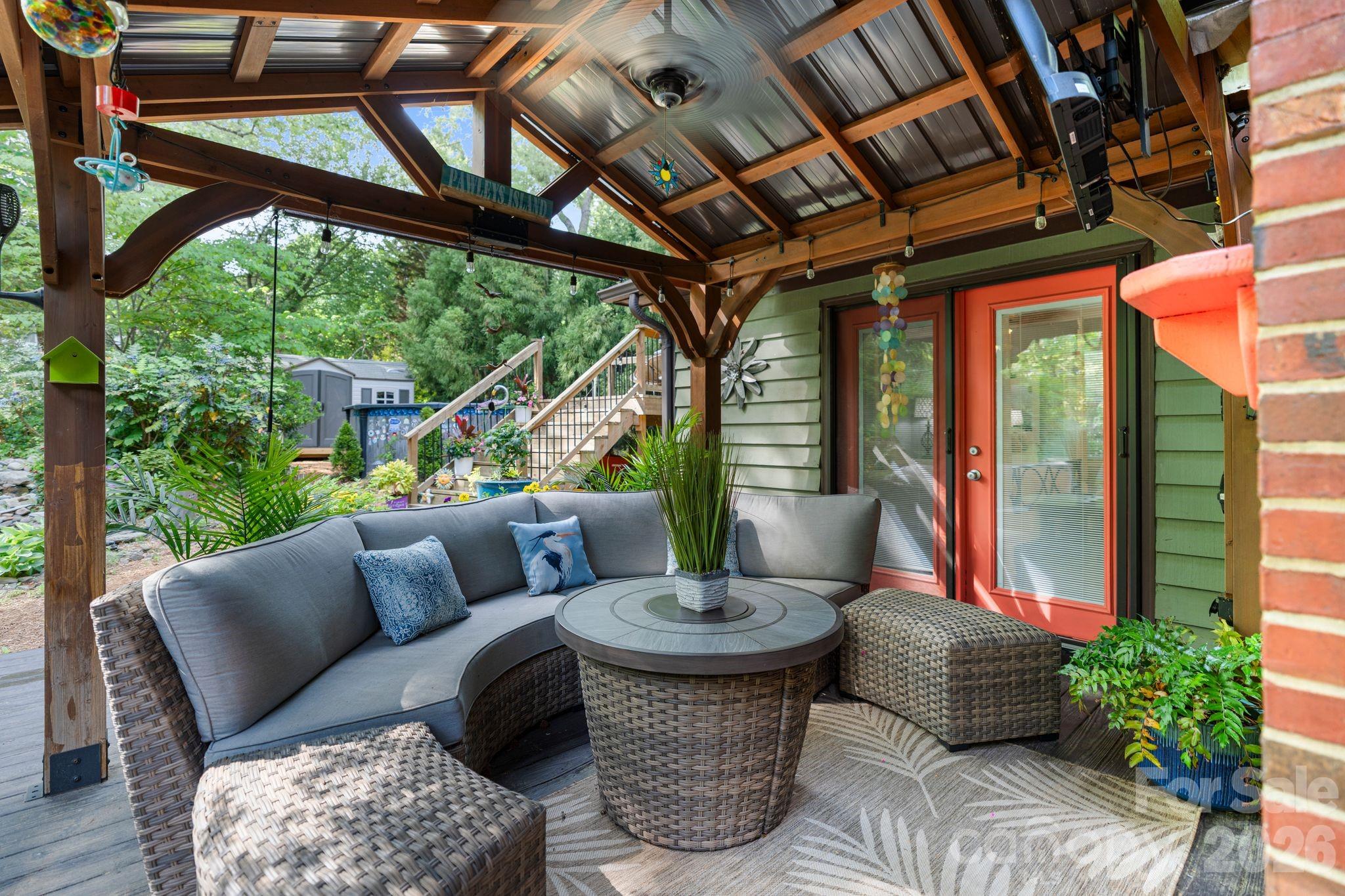 6129 Old Meadow Road — Mint Hill