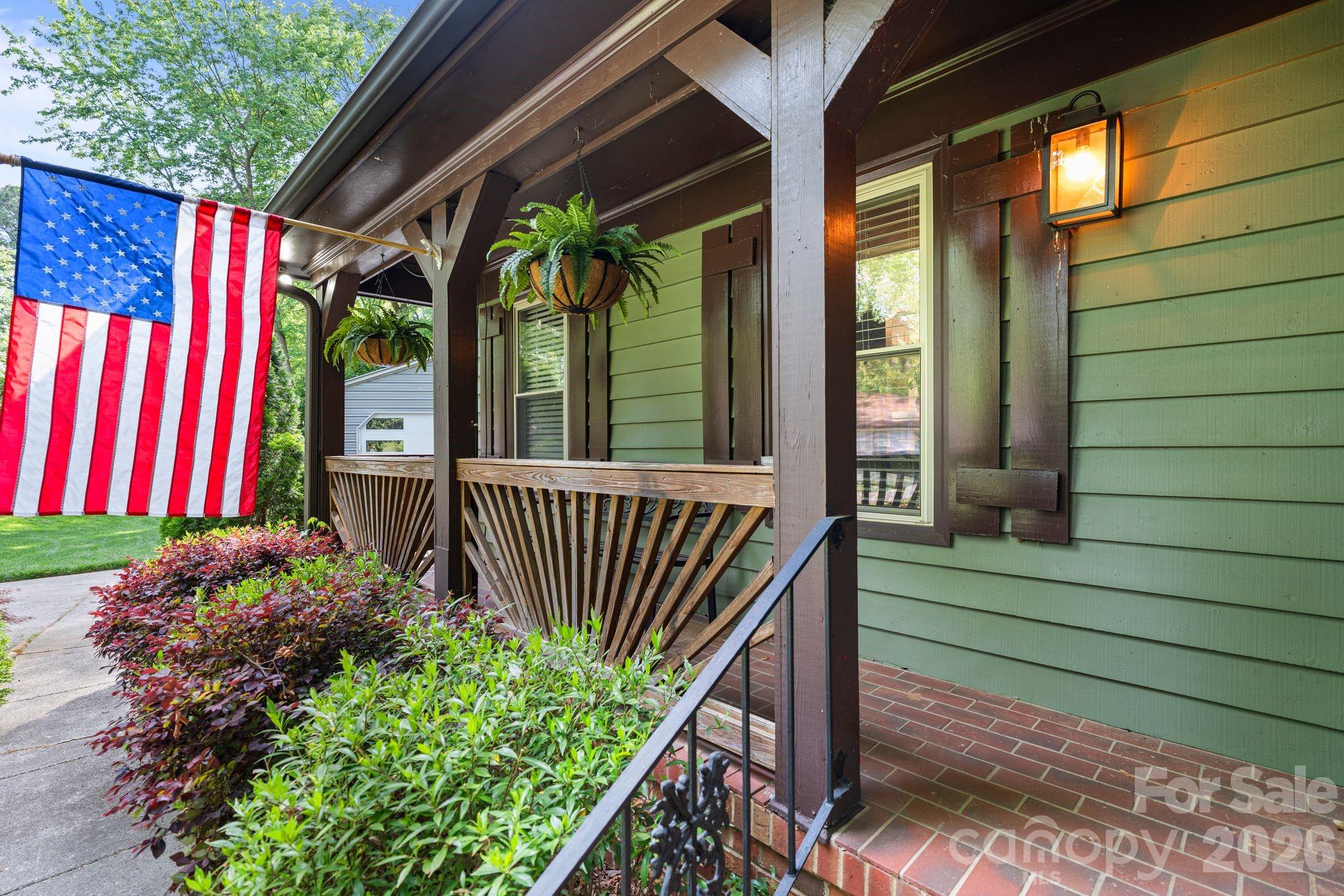 6129 Old Meadow Road — Mint Hill