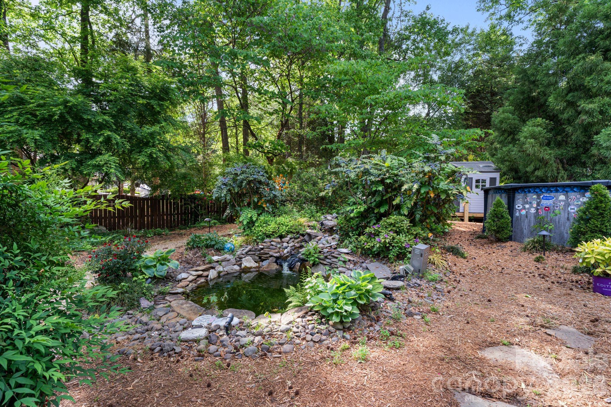 6129 Old Meadow Road — Mint Hill