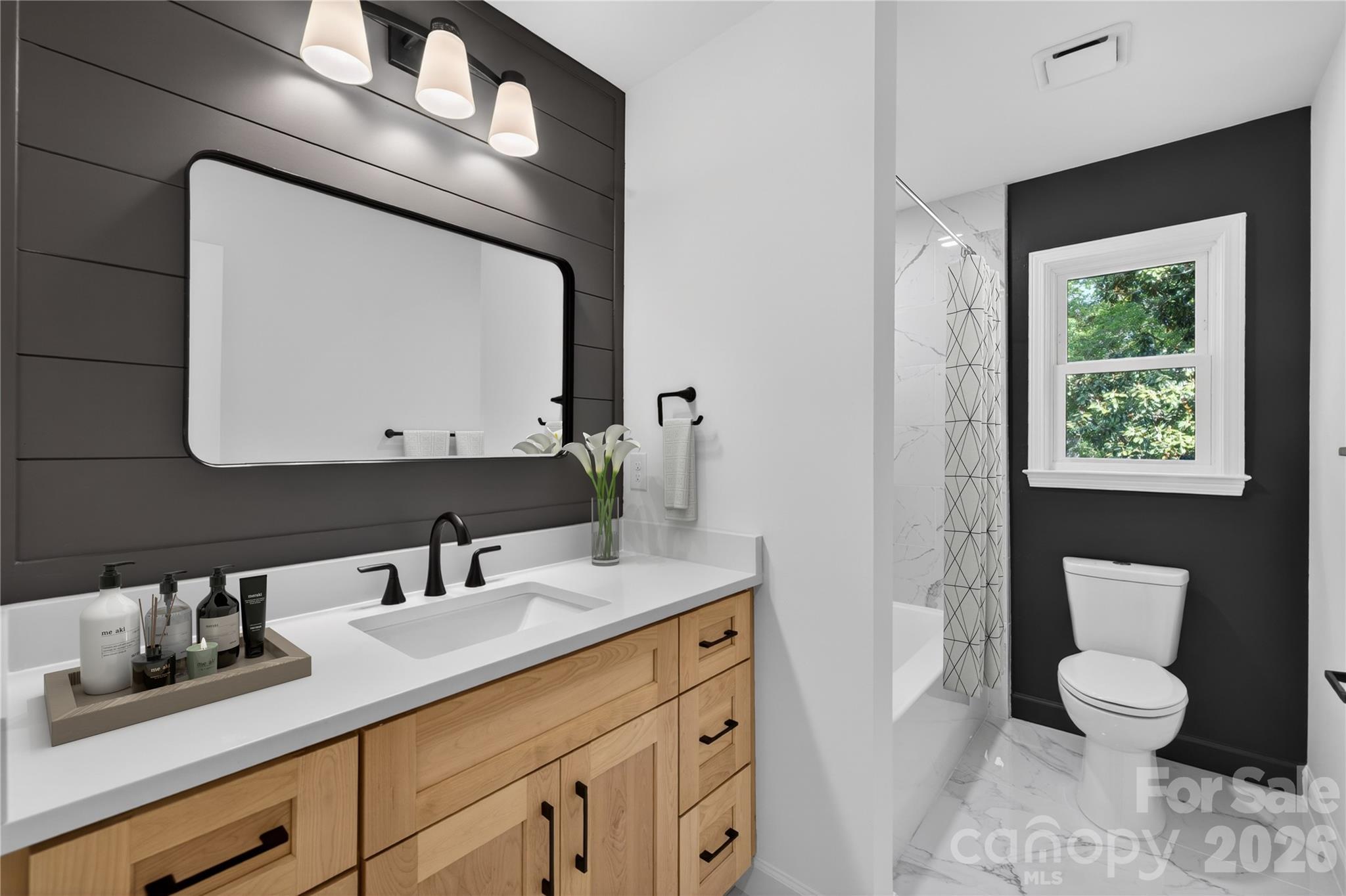 5938 Sharon Road — Charlotte