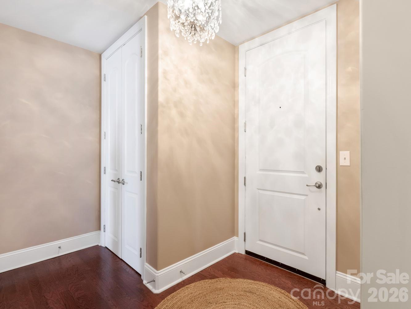 4620 Piedmont Row Drive #406 — Charlotte