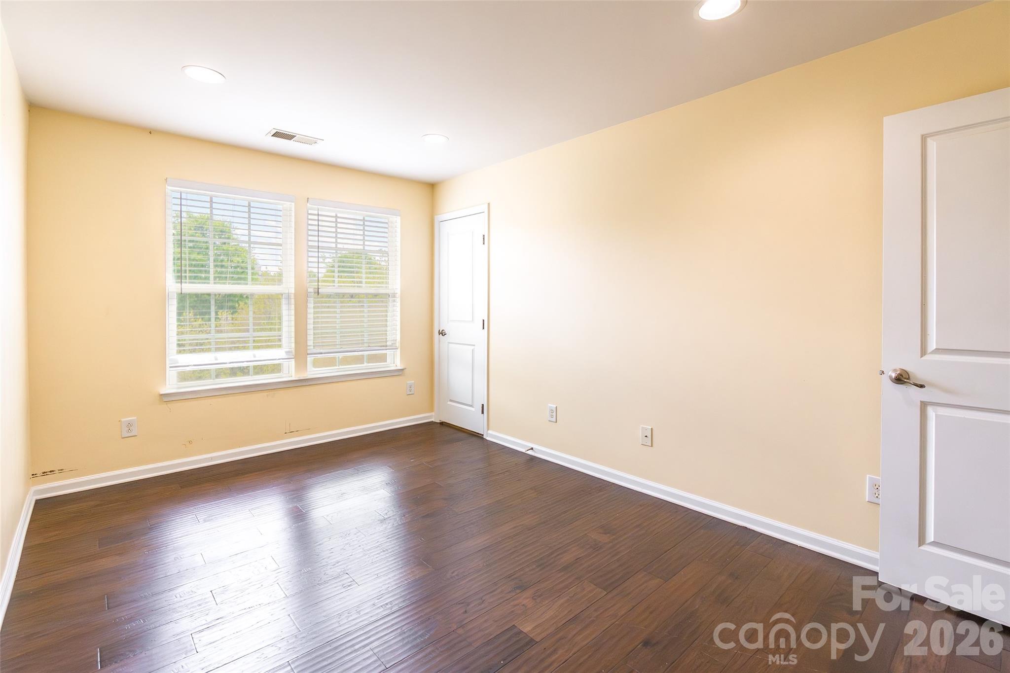 9622 Springholm Drive — Charlotte