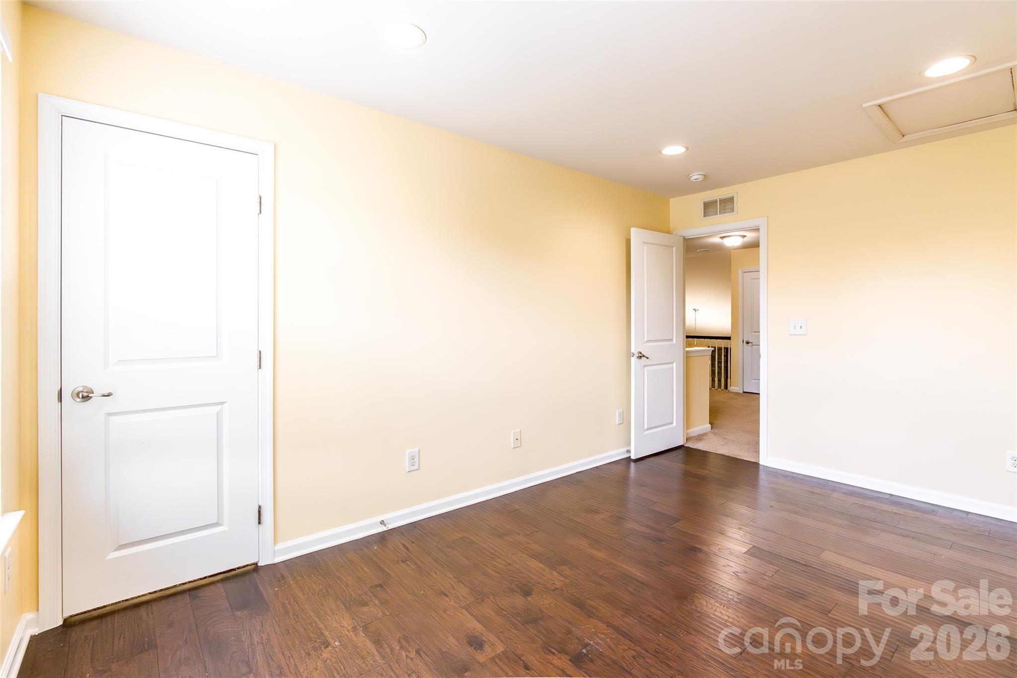 9622 Springholm Drive — Charlotte