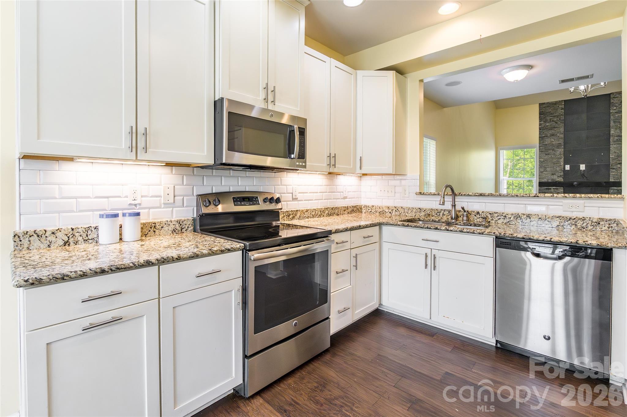 9622 Springholm Drive — Charlotte