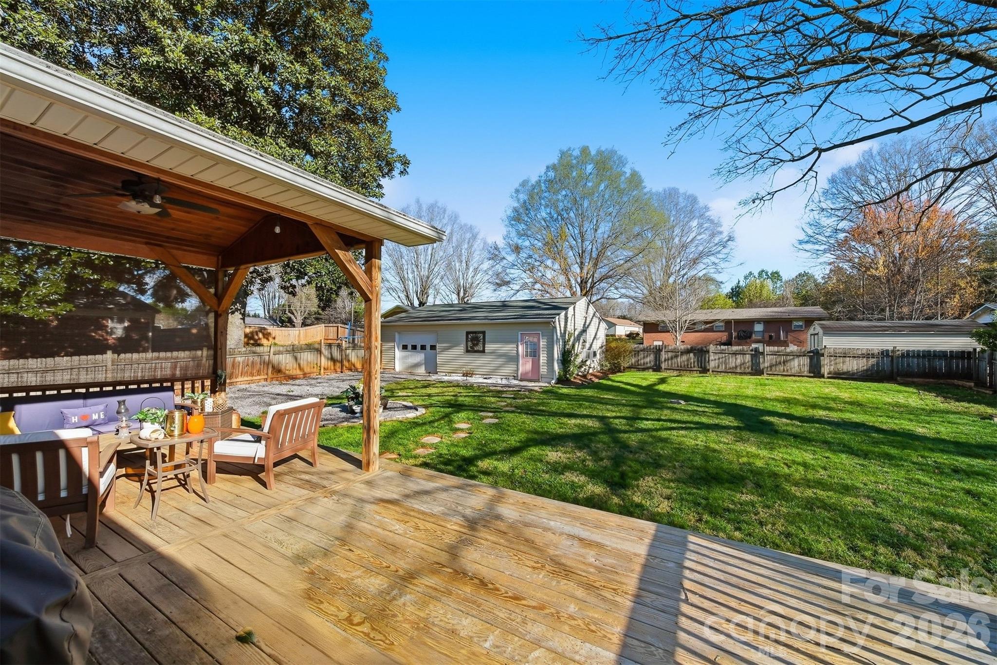 904 15th Street NW — Conover