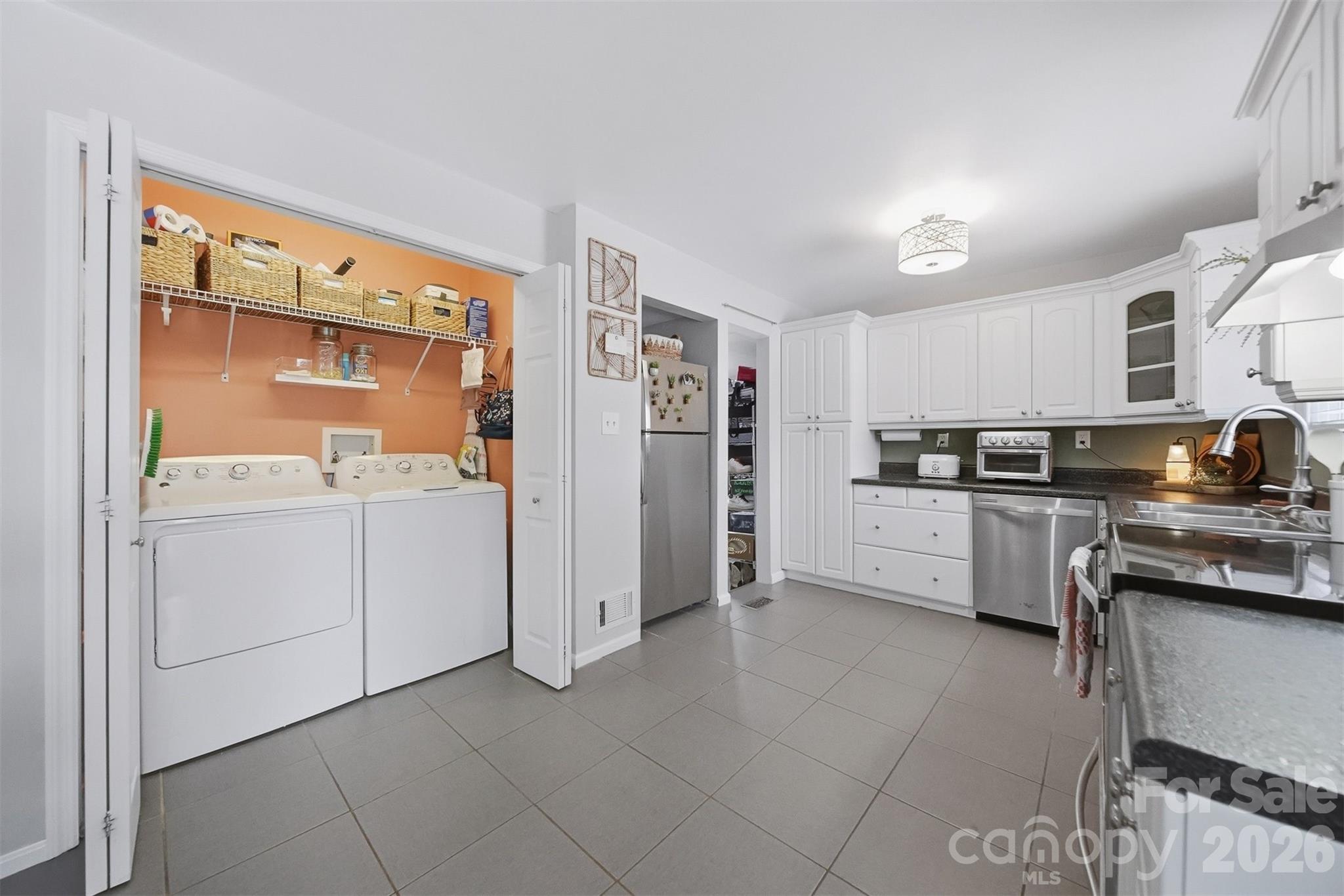 904 15th Street NW — Conover