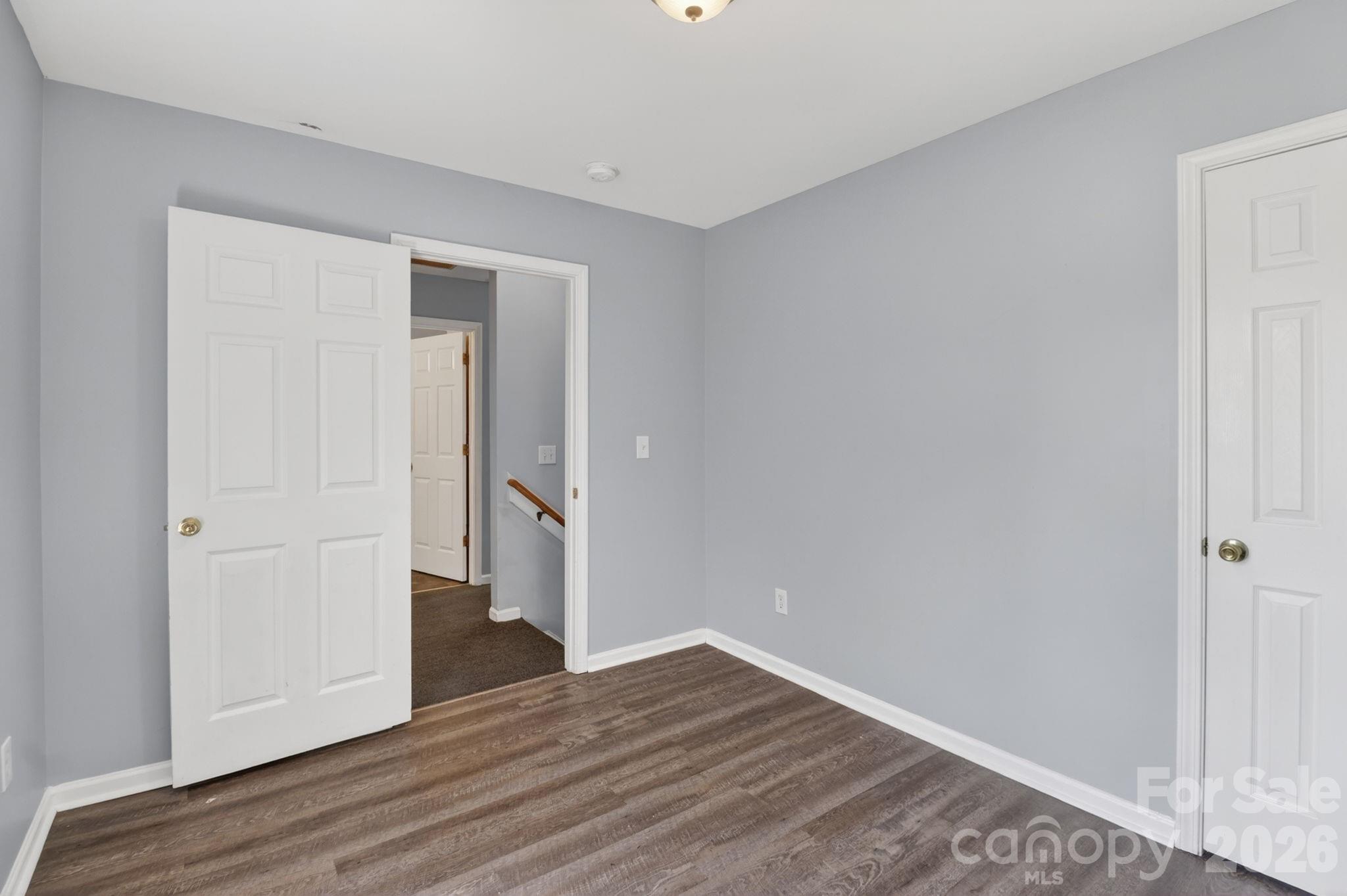 3335 Avalon Avenue — Charlotte