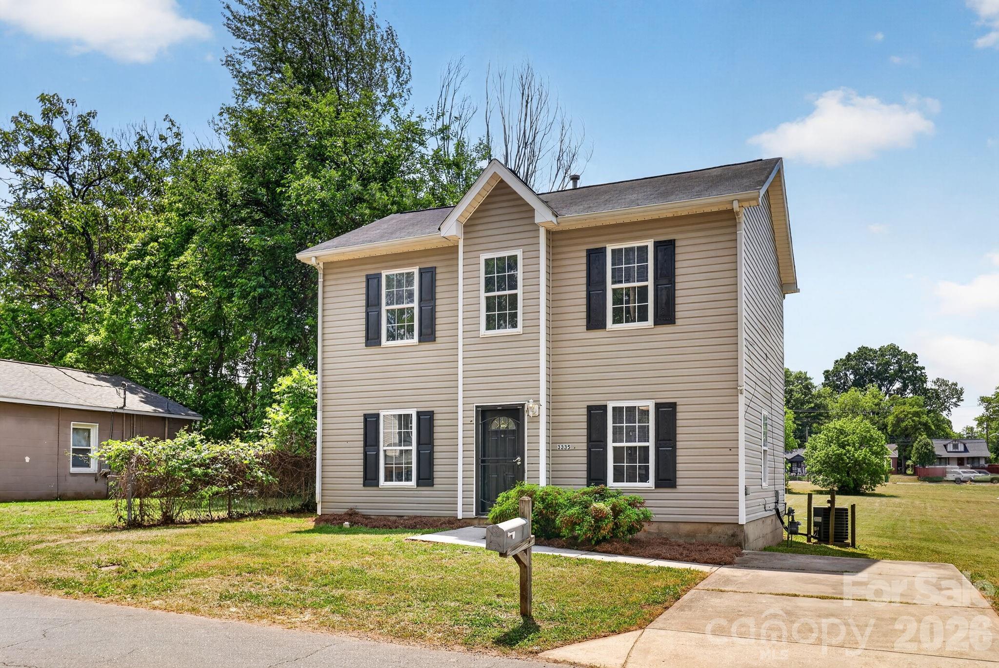 3335 Avalon Avenue — Charlotte