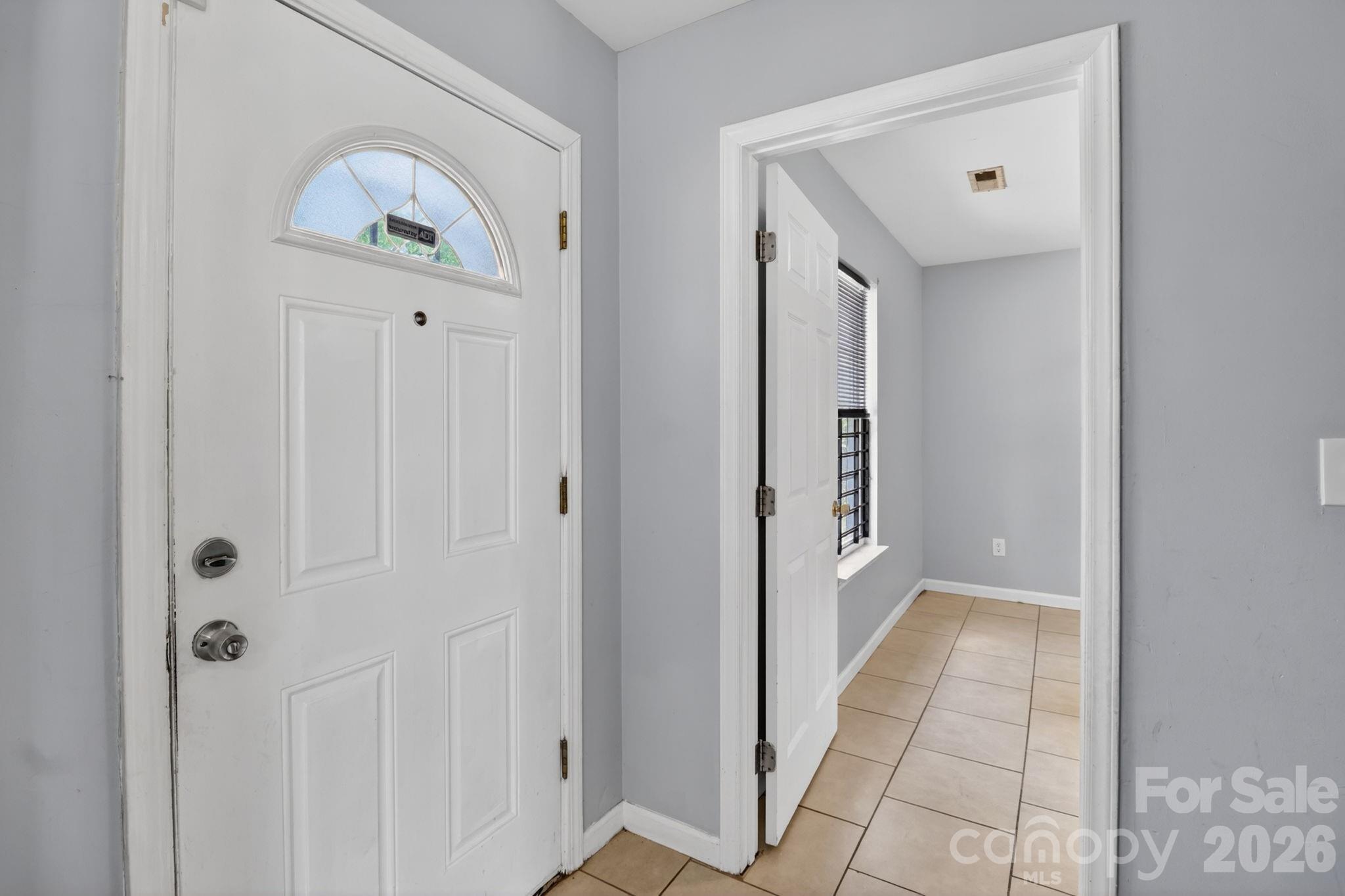 3335 Avalon Avenue — Charlotte