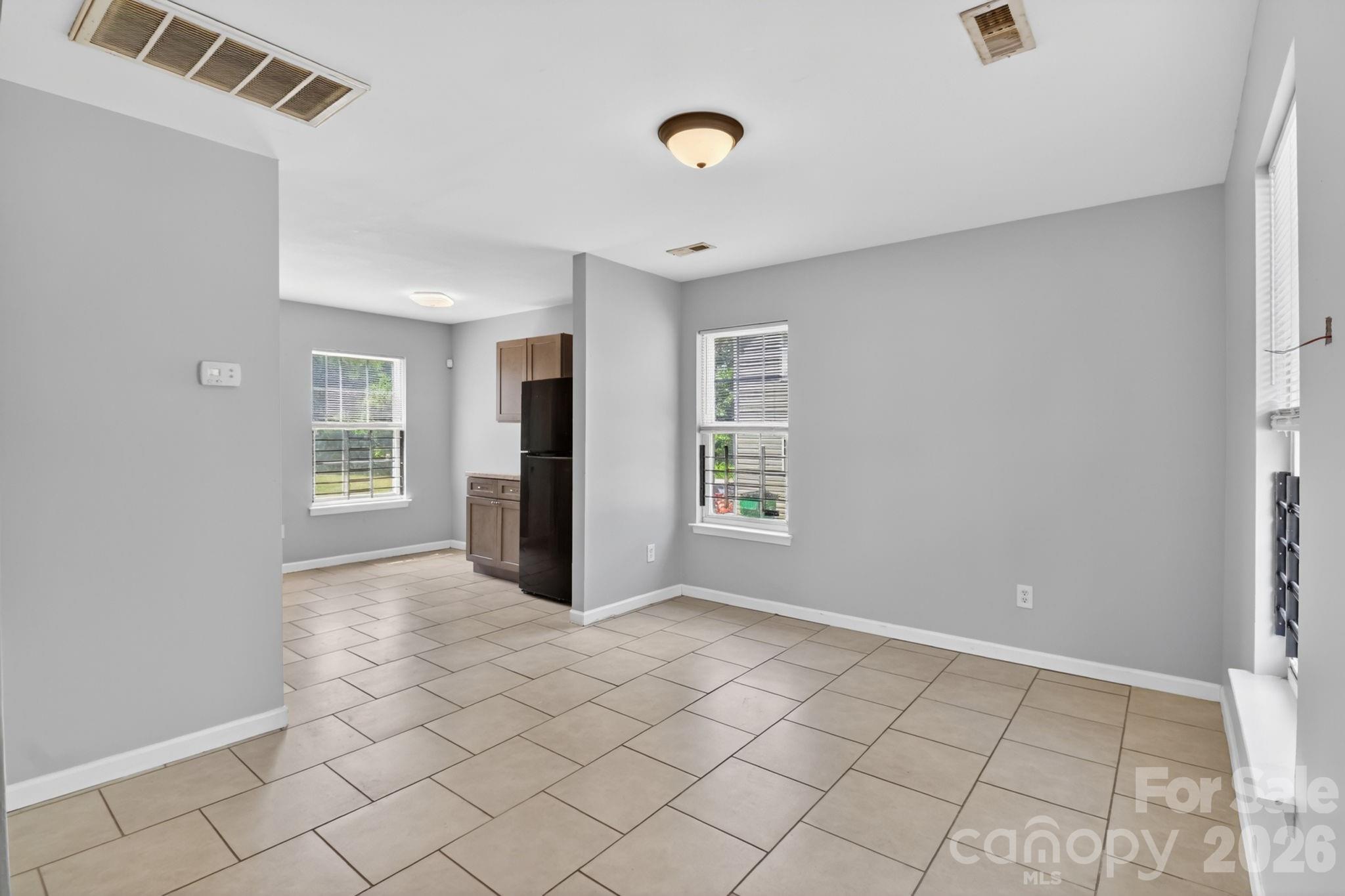 3335 Avalon Avenue — Charlotte