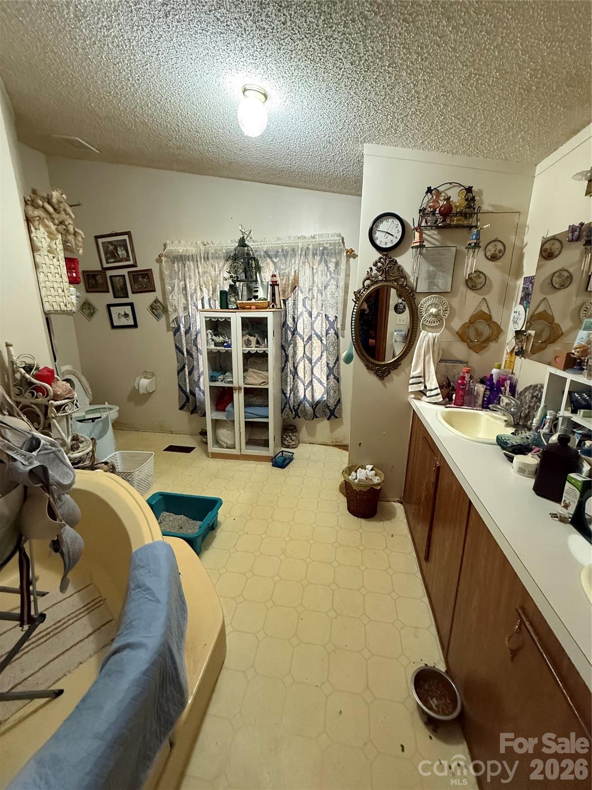 1155 Cedar Pond Lane — Salisbury