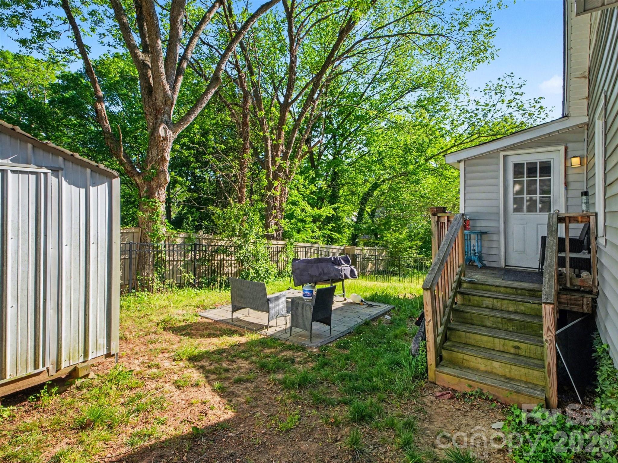 92 Saint Charles Avenue NE — Concord
