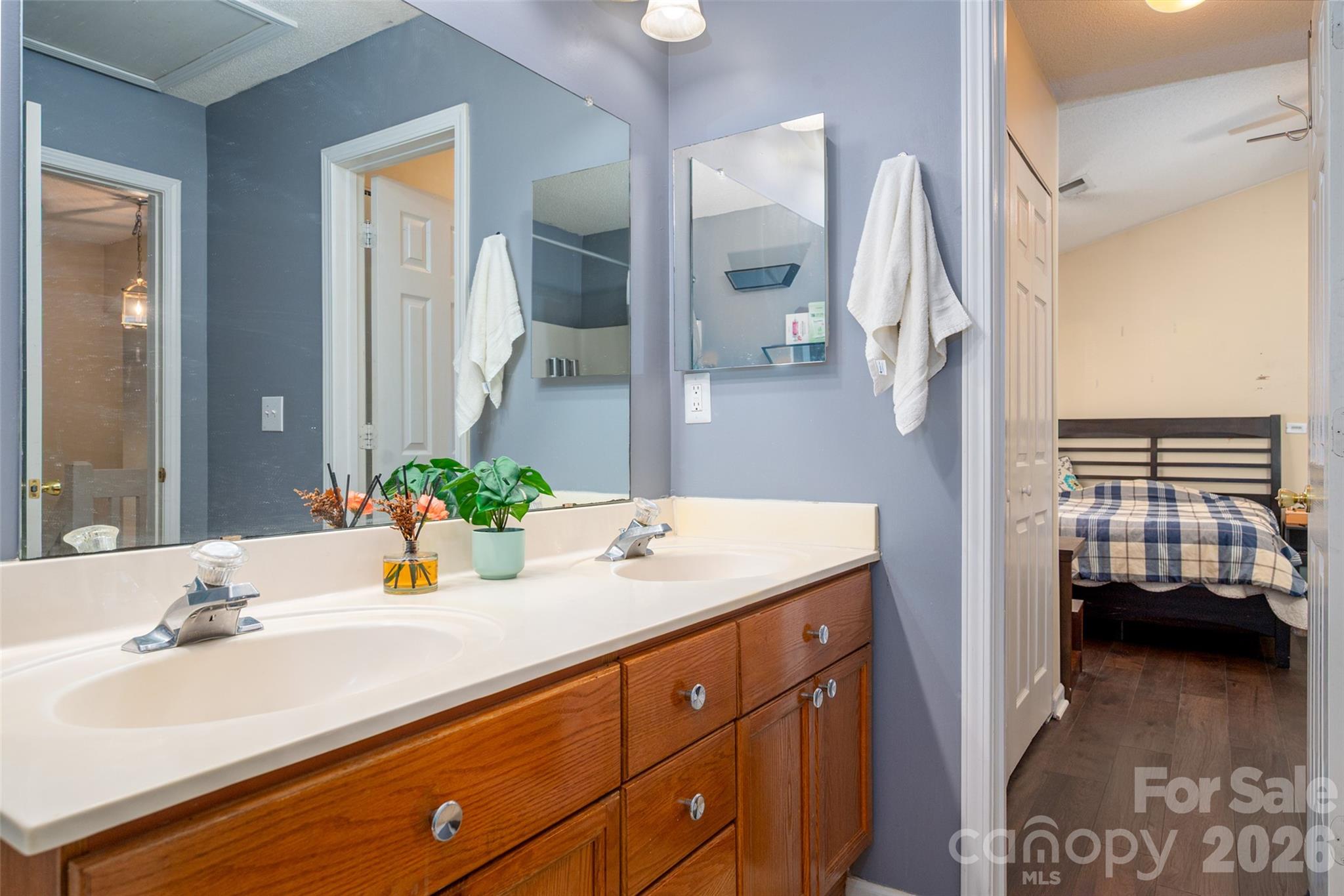 735 Mountainwater Drive — Charlotte