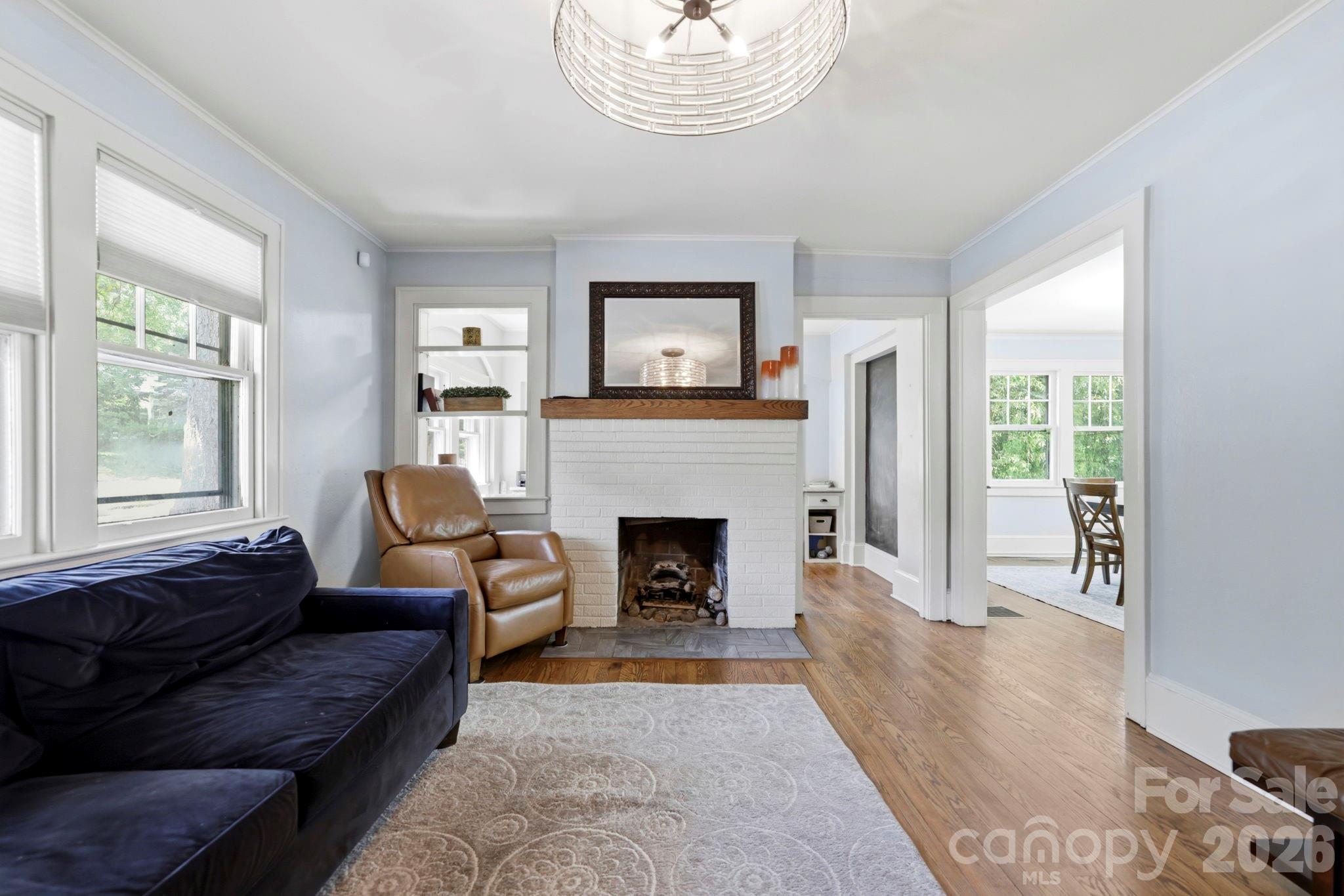 41 Chiles Avenue — Asheville