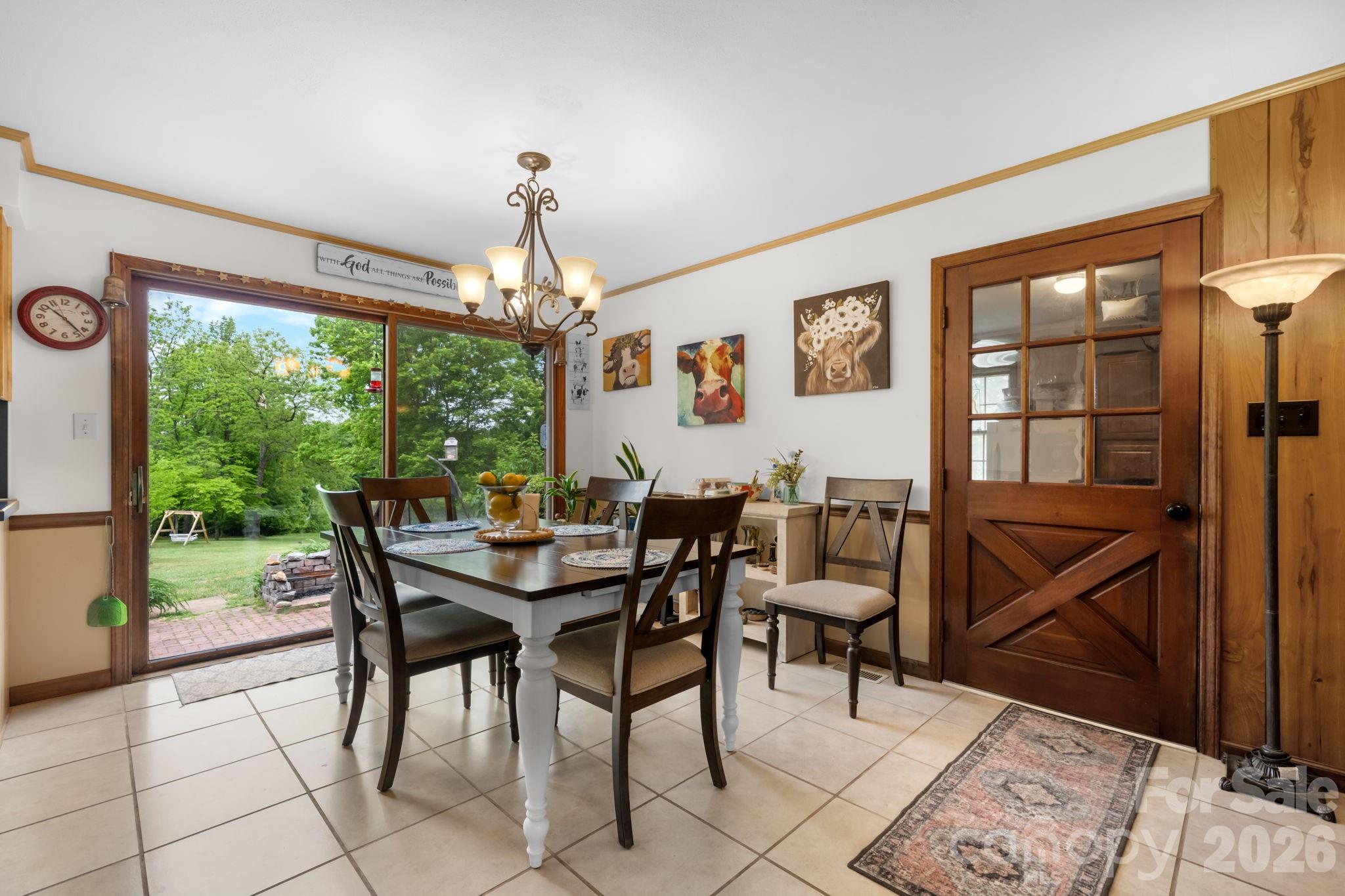 475 Hendren Road — Moravian Falls