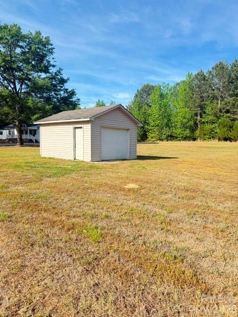 5325 Old Branch Road — Fort Lawn