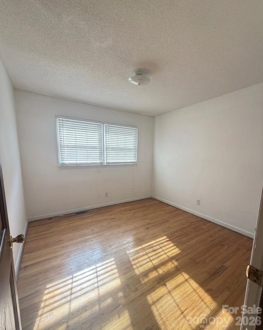 5325 Old Branch Road — Fort Lawn