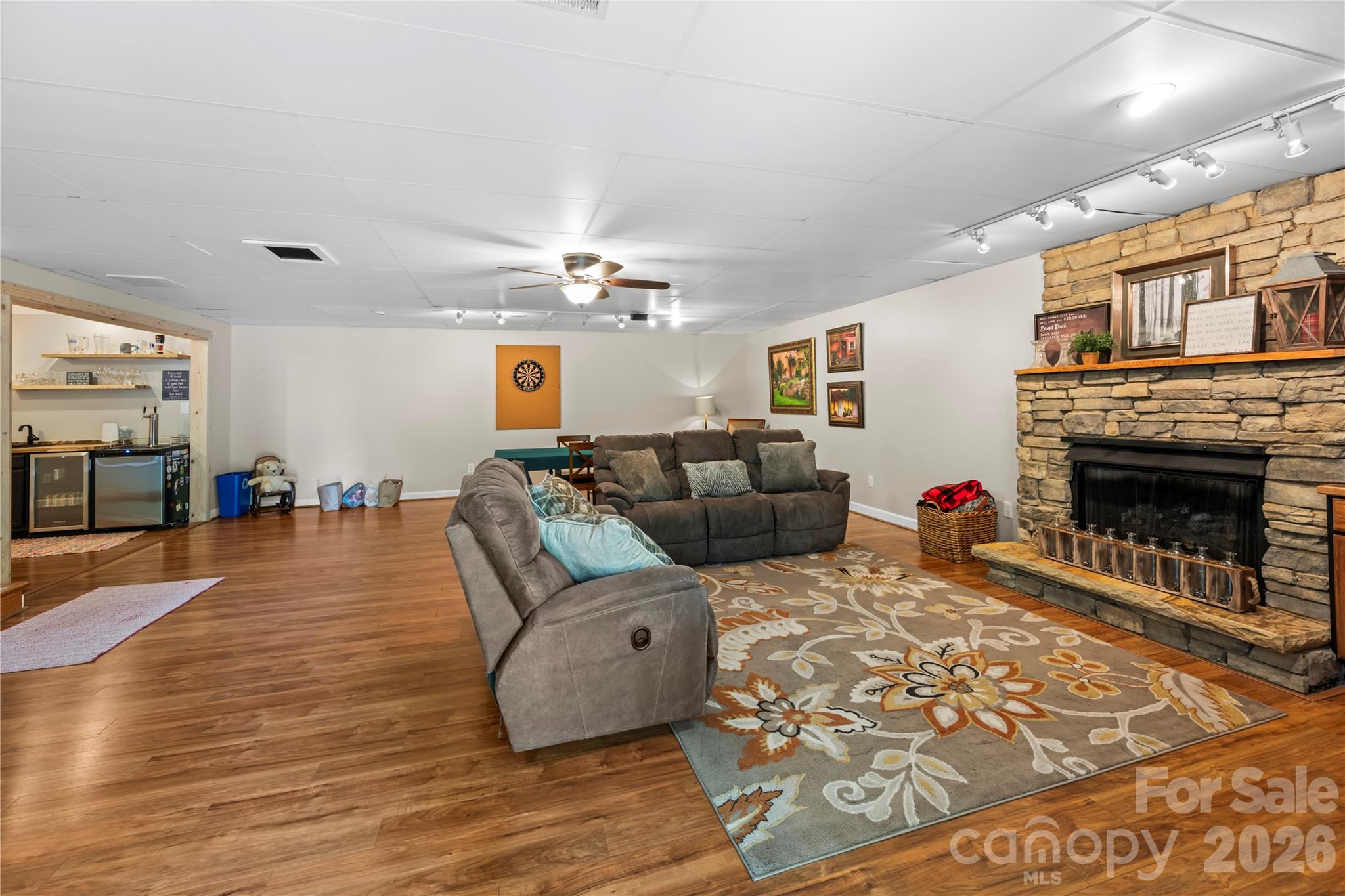 1801 Riverview Court — Hendersonville
