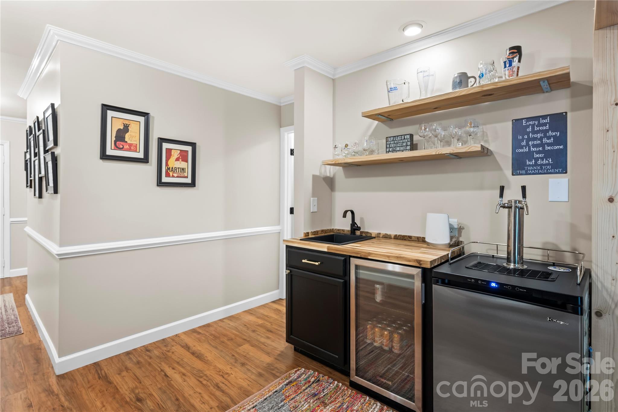 1801 Riverview Court — Hendersonville