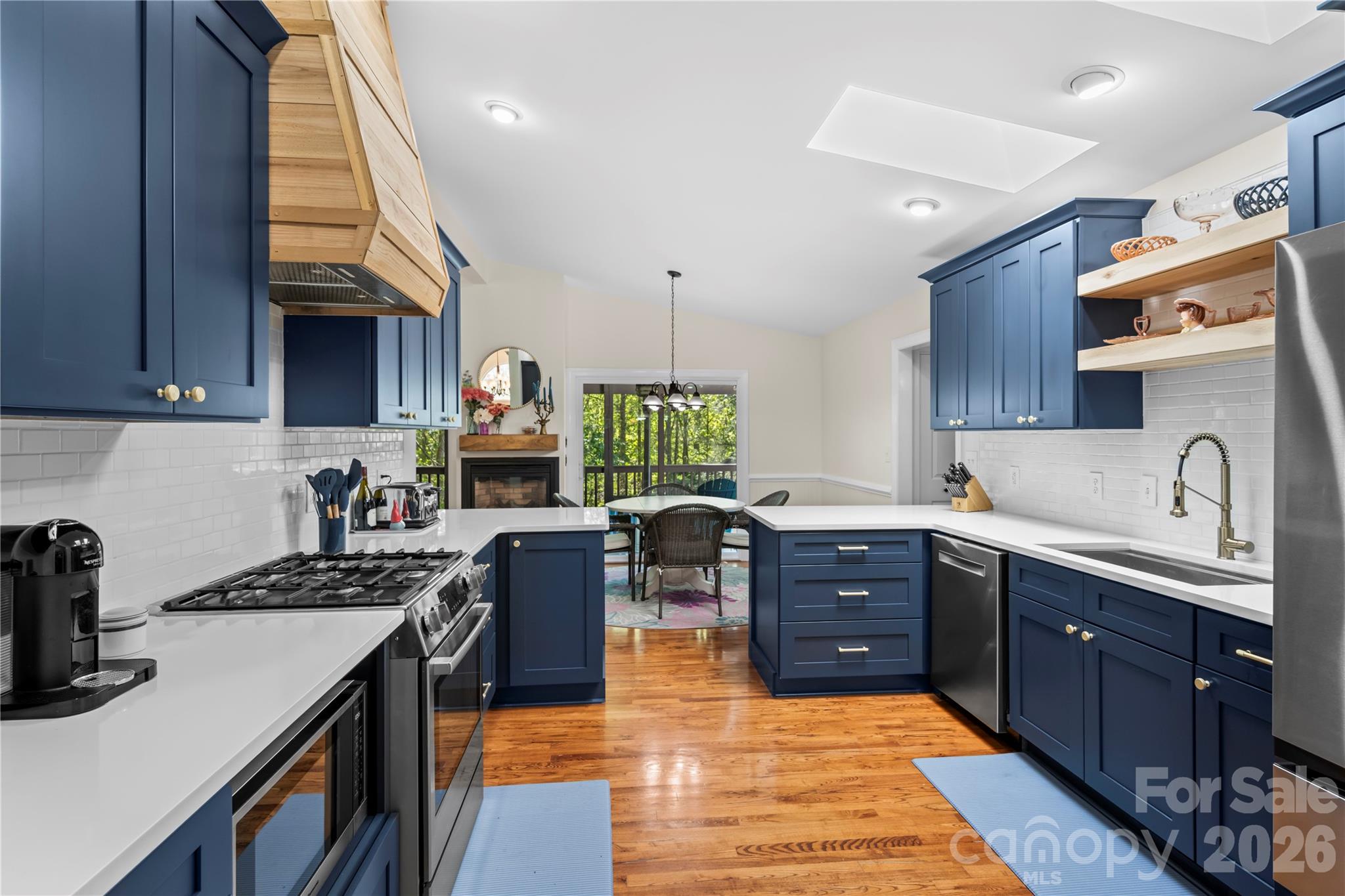 1801 Riverview Court — Hendersonville