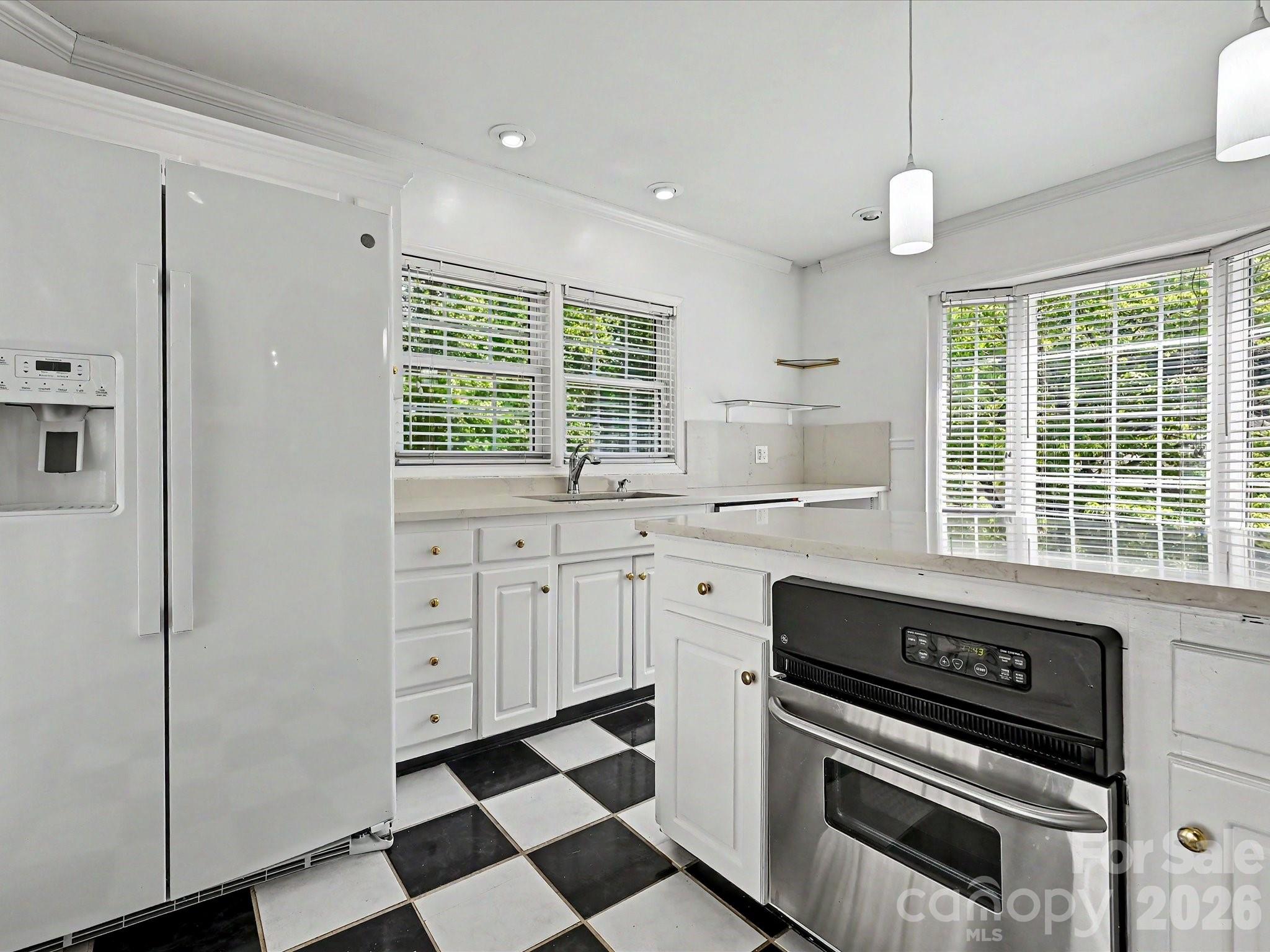1011 Tarlton Drive — Shelby