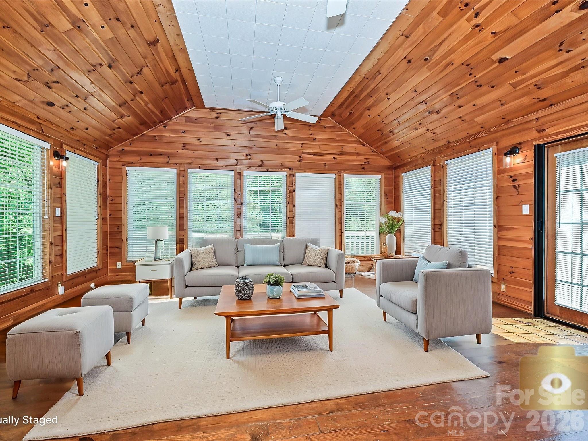 1011 Tarlton Drive — Shelby