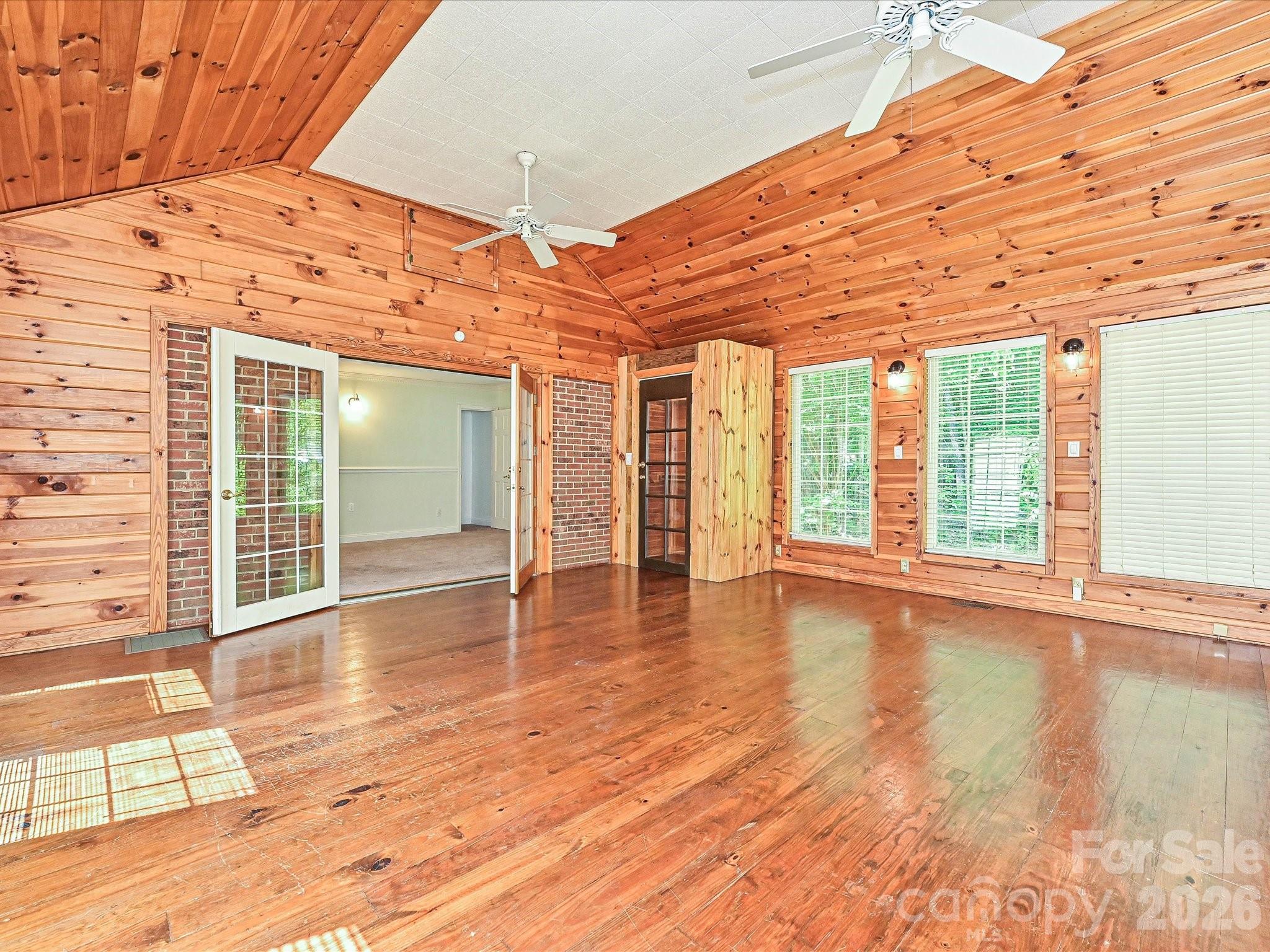 1011 Tarlton Drive — Shelby