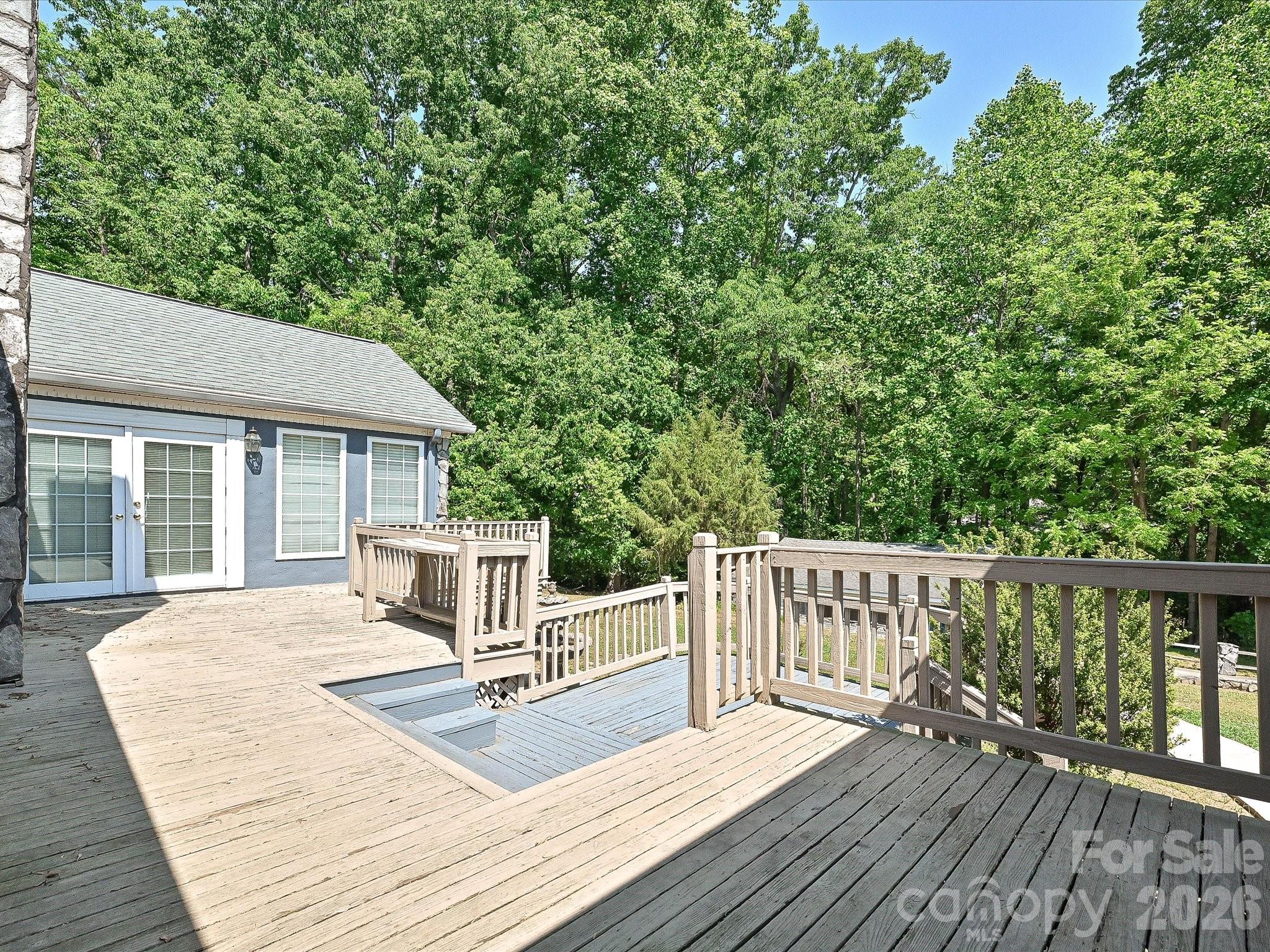 1011 Tarlton Drive — Shelby