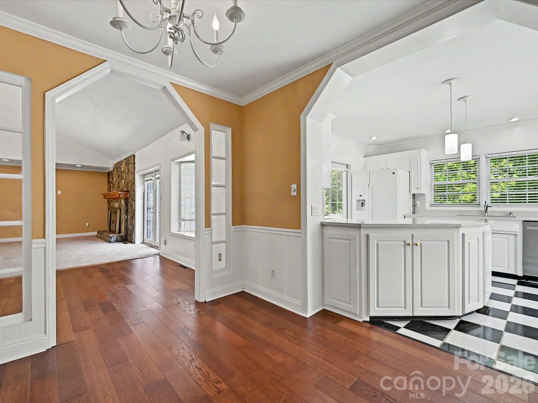 1011 Tarlton Drive — Shelby