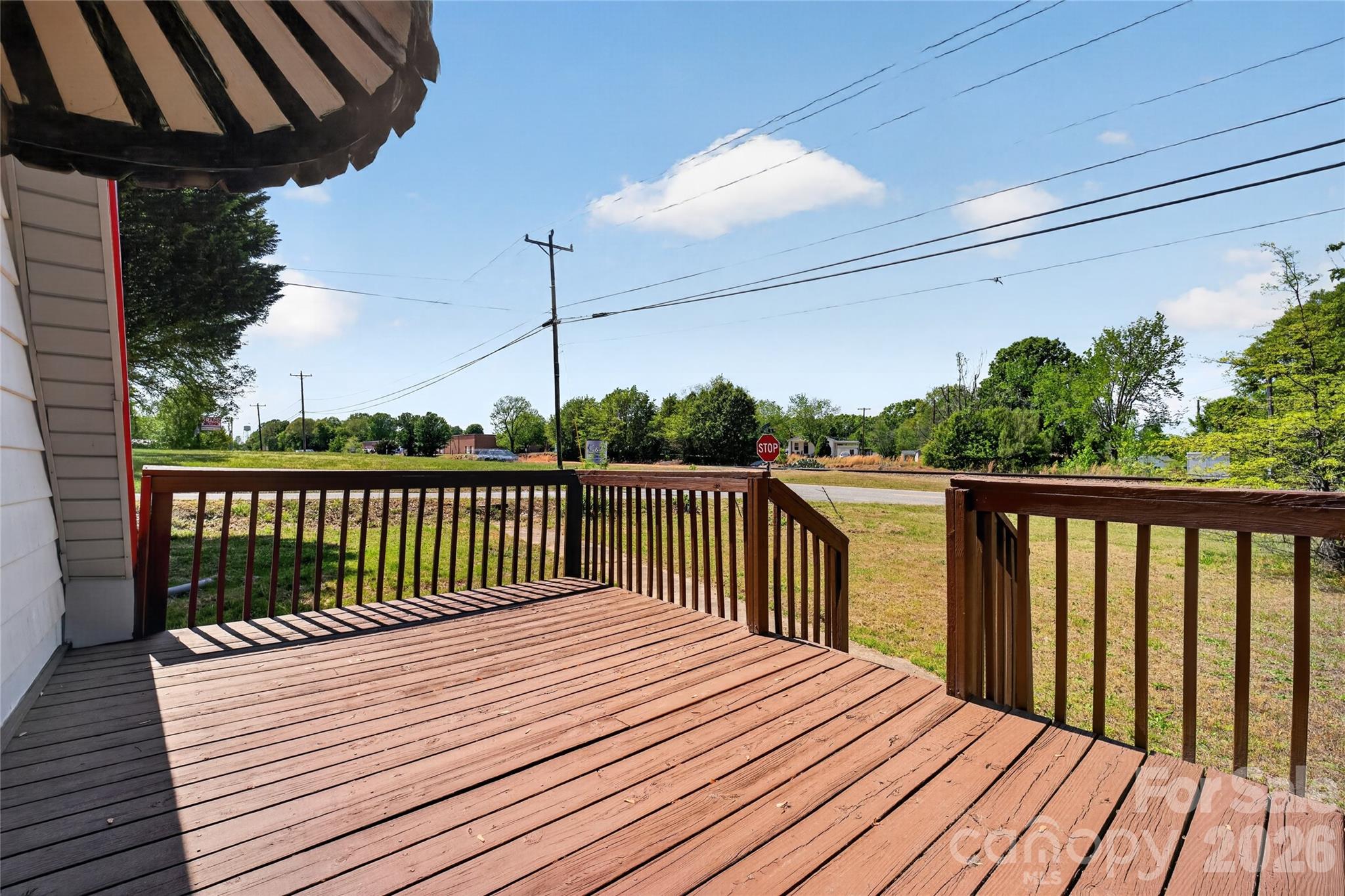 3833 1st Avenue SW — Hickory