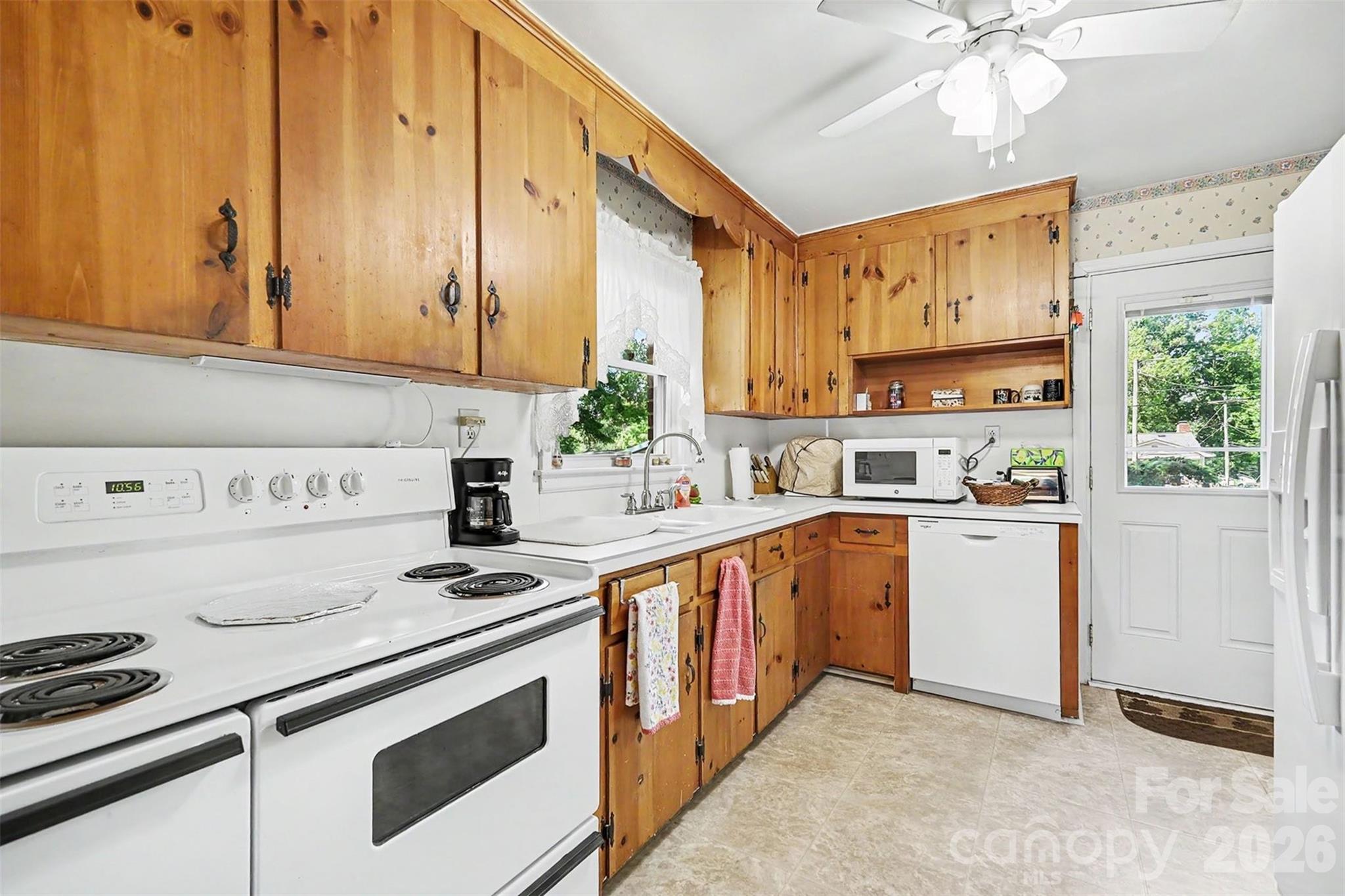 2240 Ashley Road — Charlotte