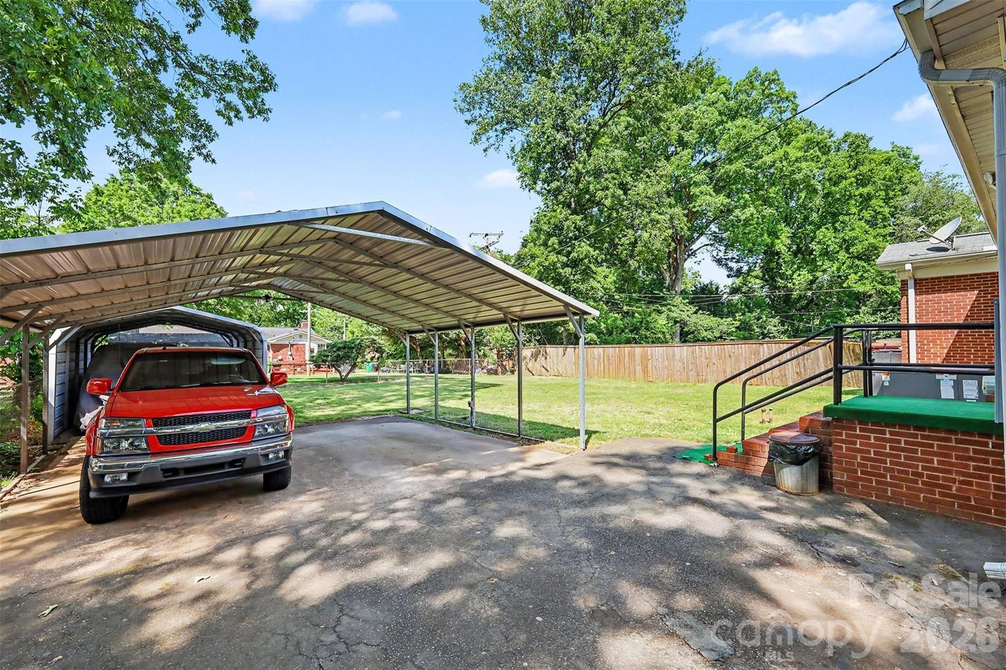 2240 Ashley Road — Charlotte