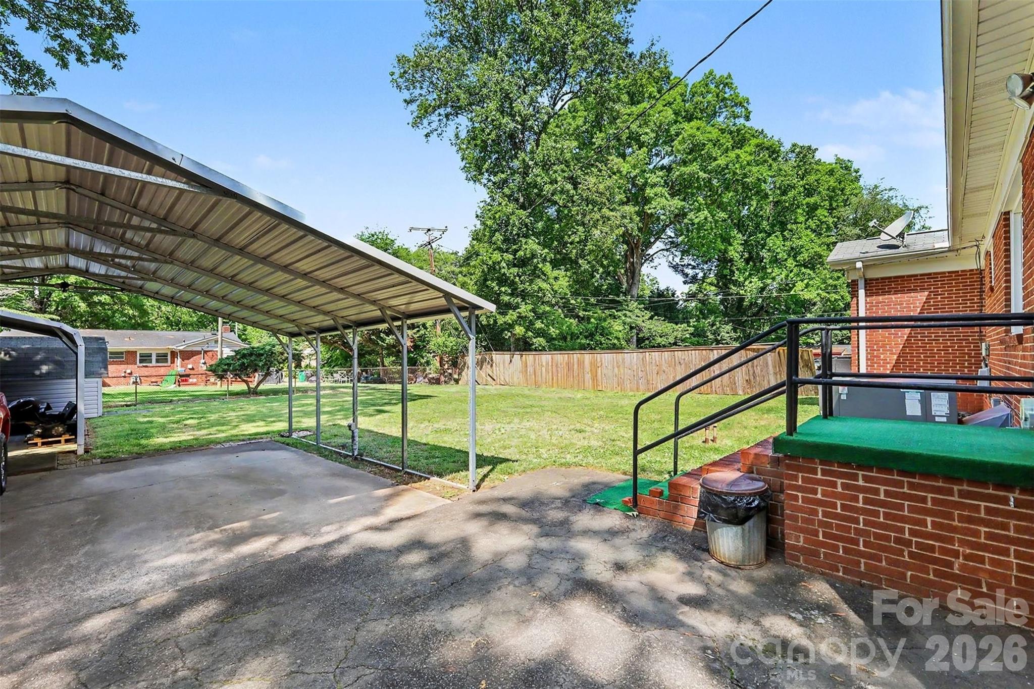 2240 Ashley Road — Charlotte