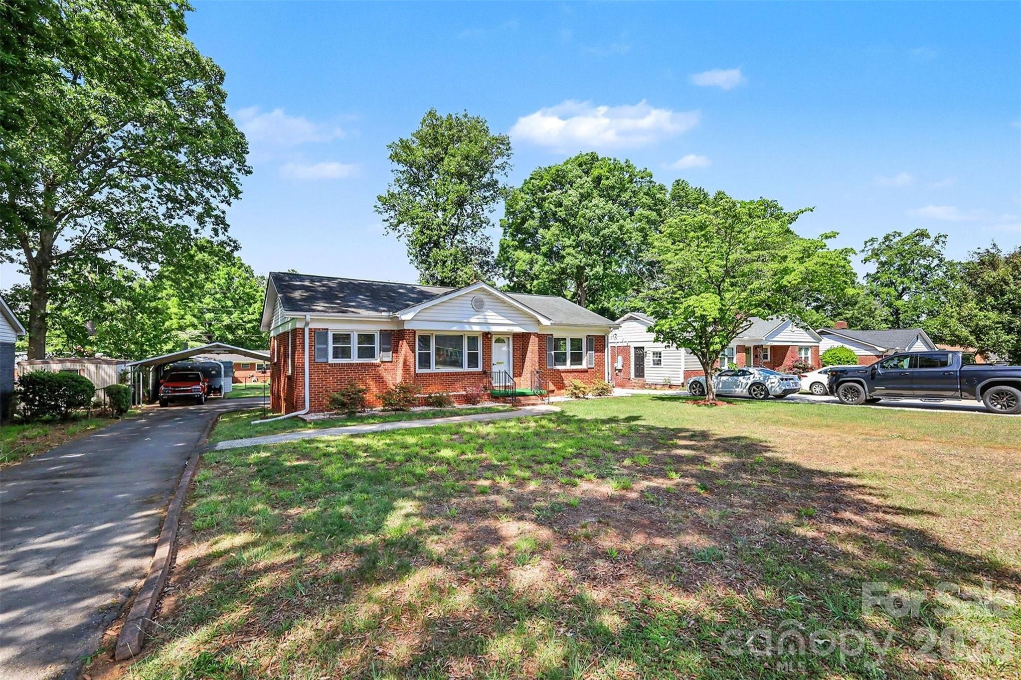 2240 Ashley Road — Charlotte