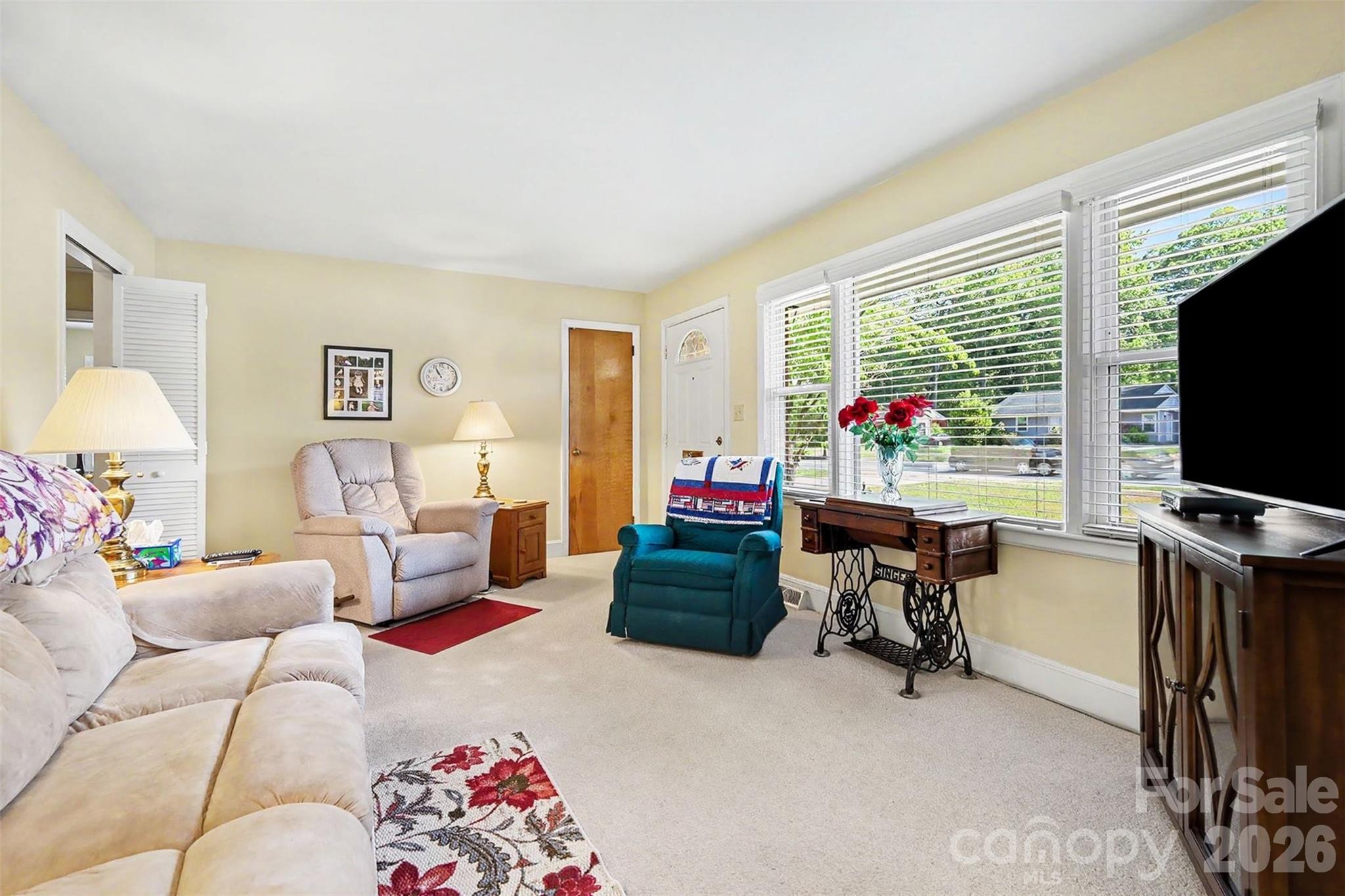 2240 Ashley Road — Charlotte