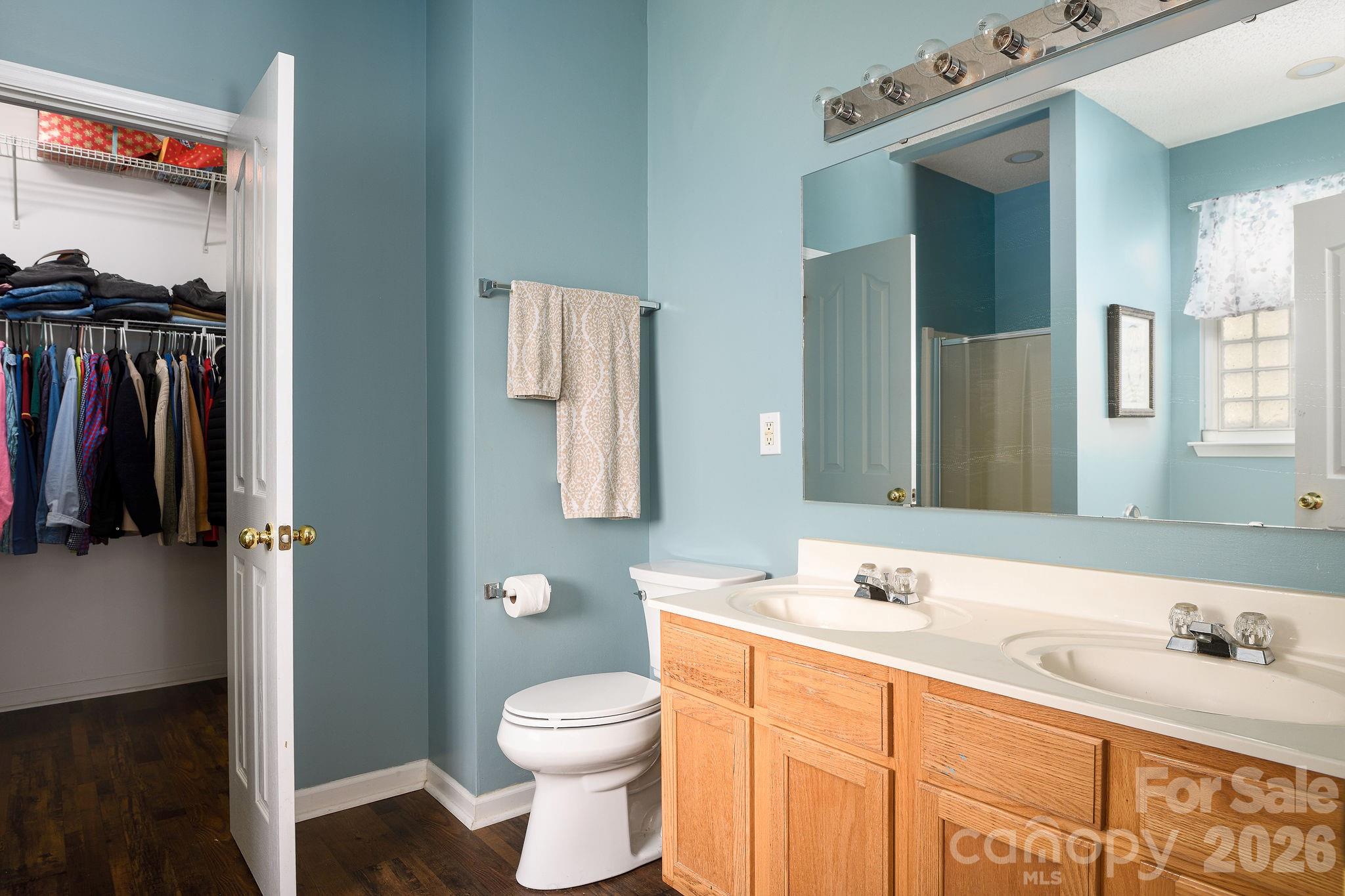2926 Crawford Brook Lane — Charlotte