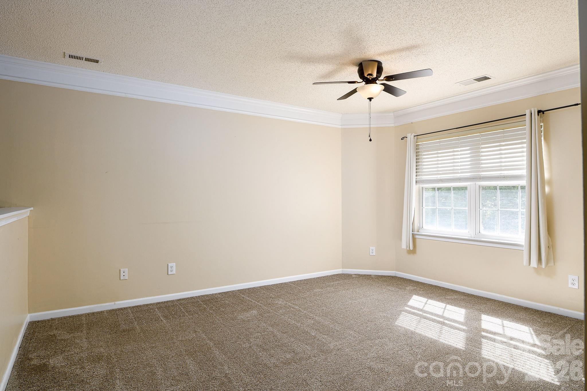2926 Crawford Brook Lane — Charlotte