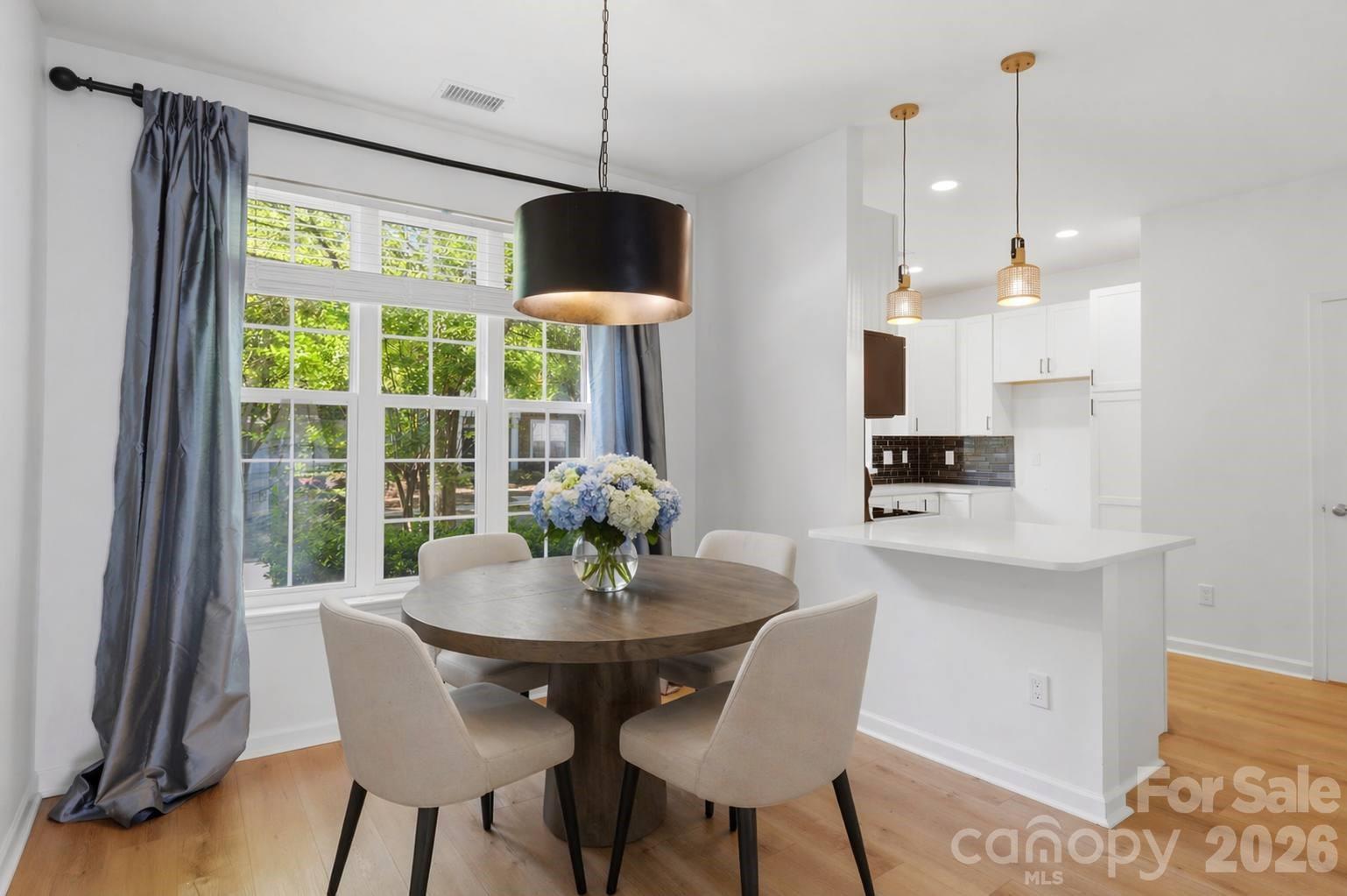 8000 Whitehawk Hill Road — Waxhaw