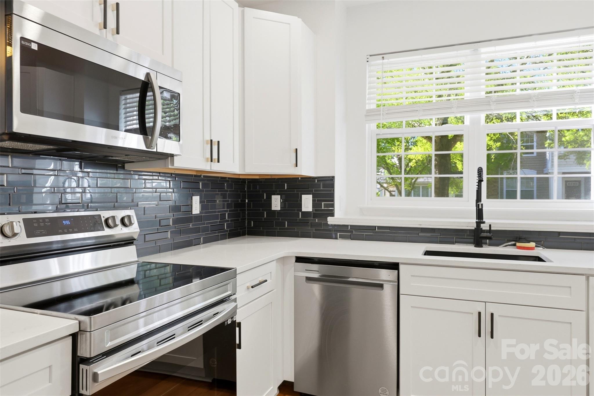 8000 Whitehawk Hill Road — Waxhaw