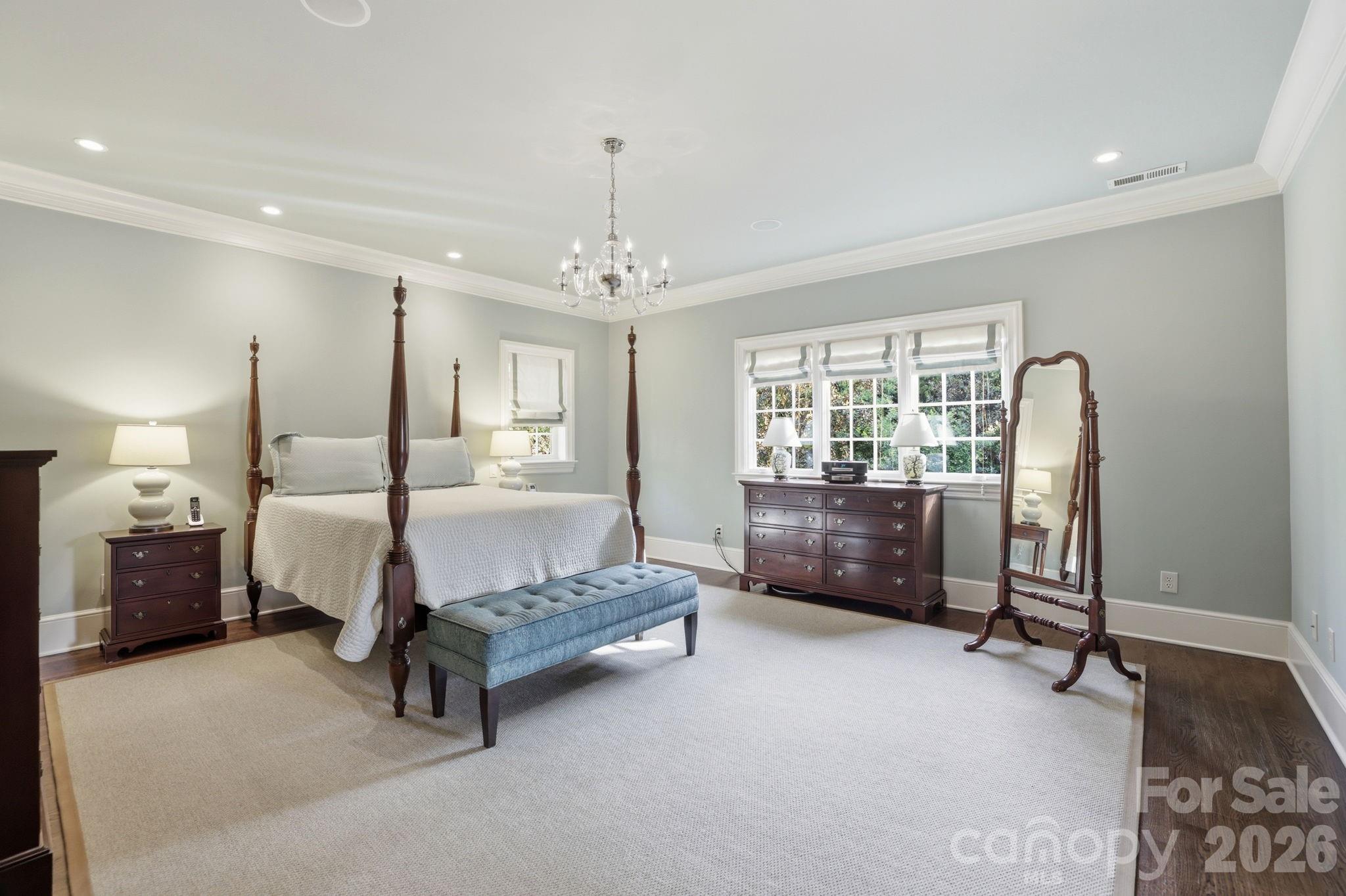 309 Hempstead Place — Charlotte