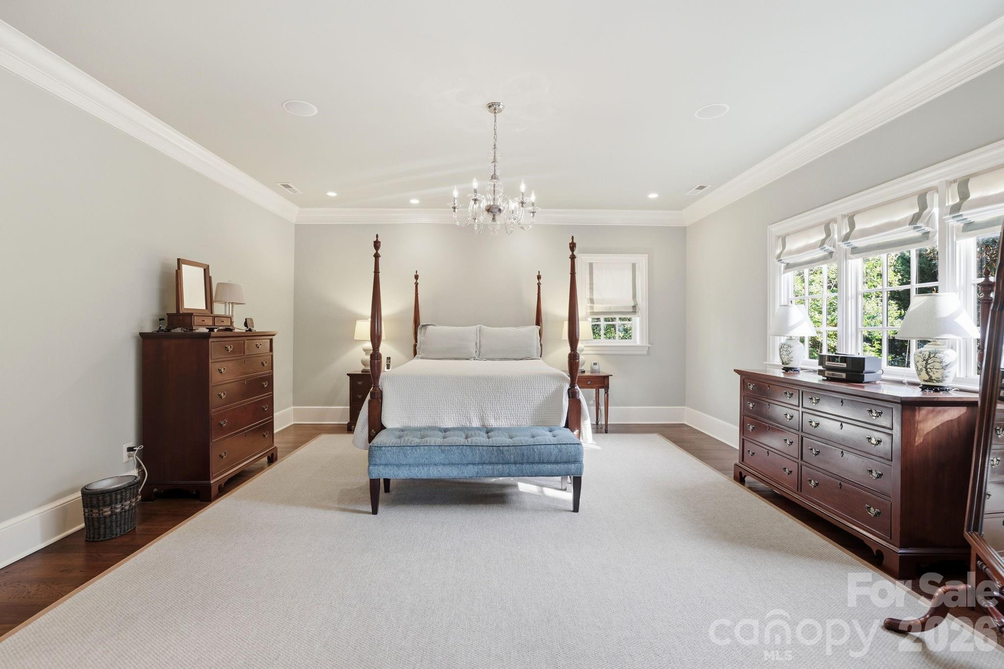 309 Hempstead Place — Charlotte